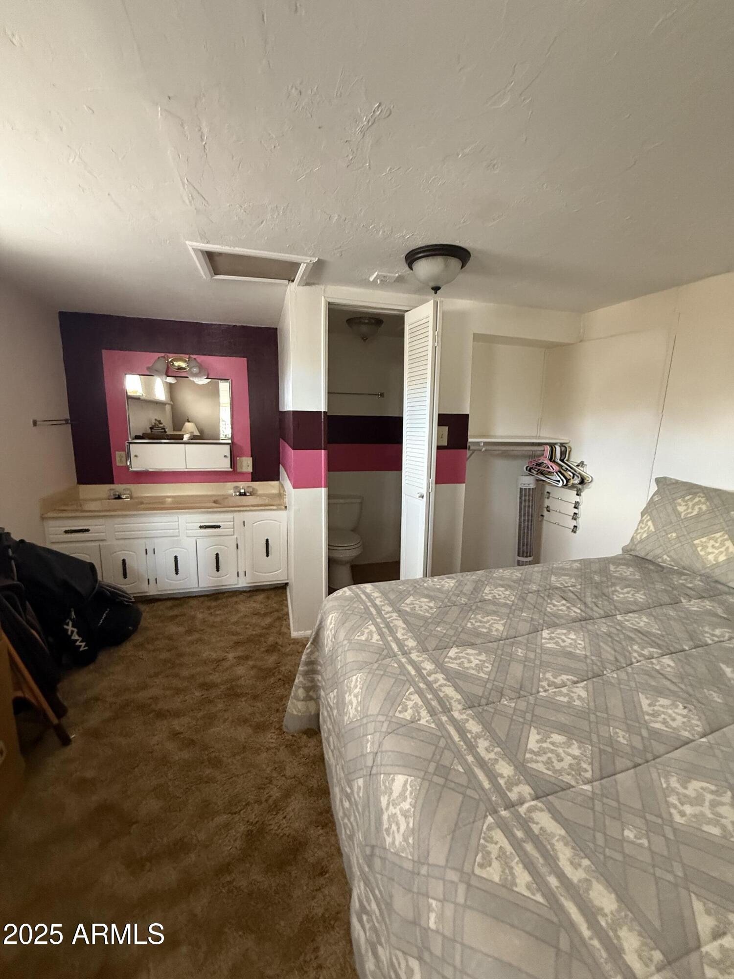 11231 E BOULDER Drive