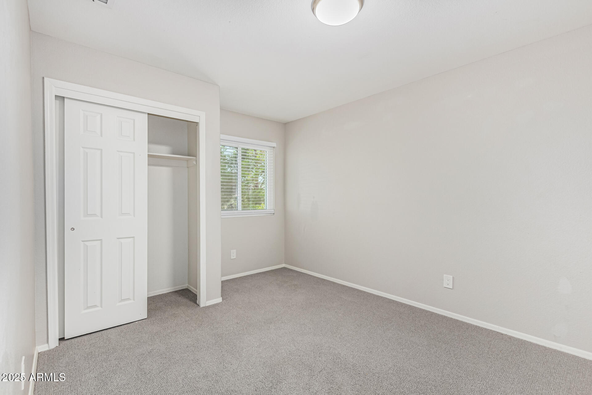 6650 E NORTHRIDGE Street