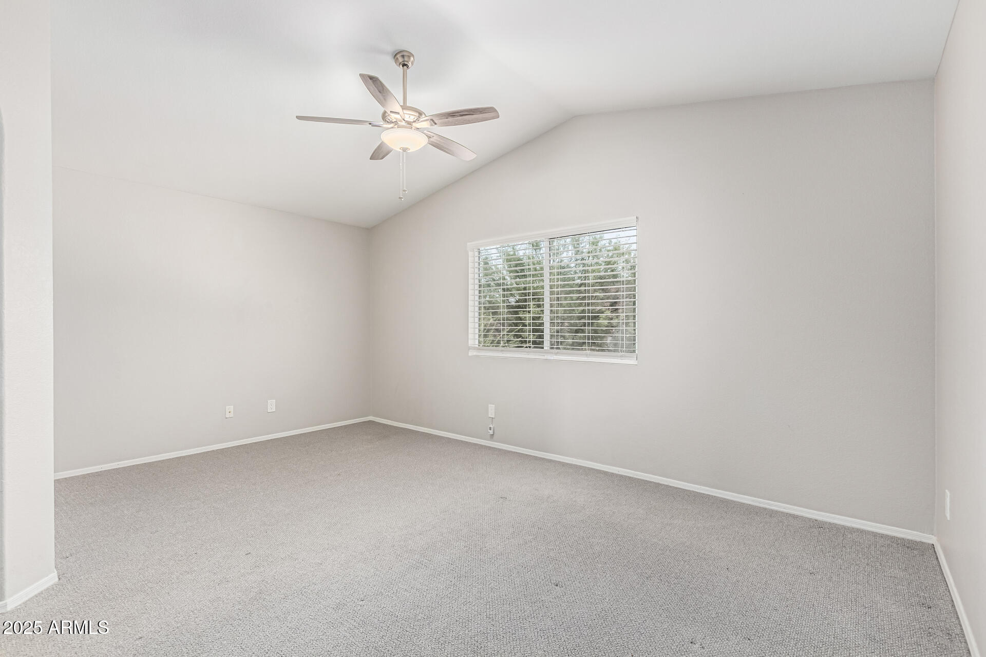 6650 E NORTHRIDGE Street