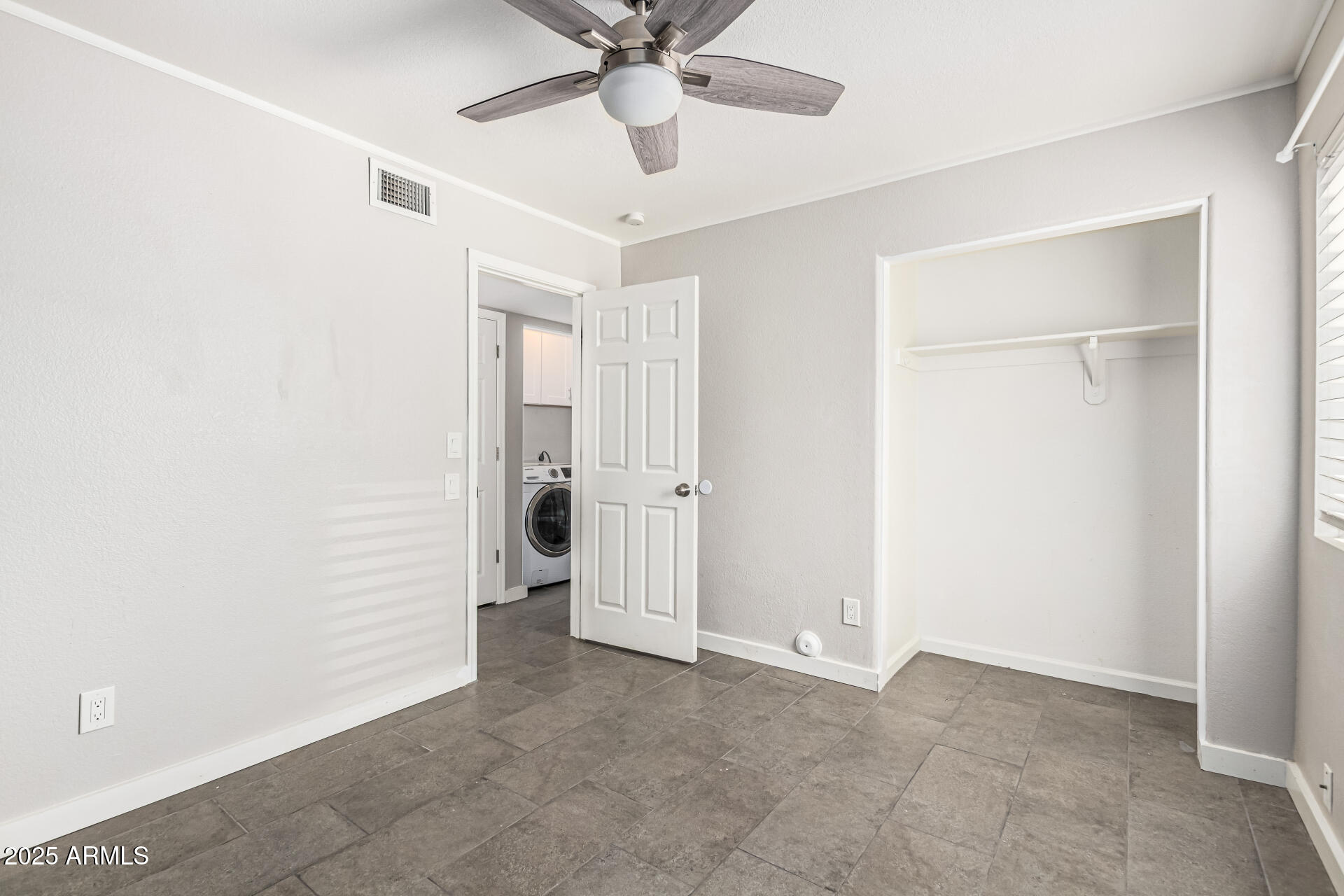 6650 E NORTHRIDGE Street