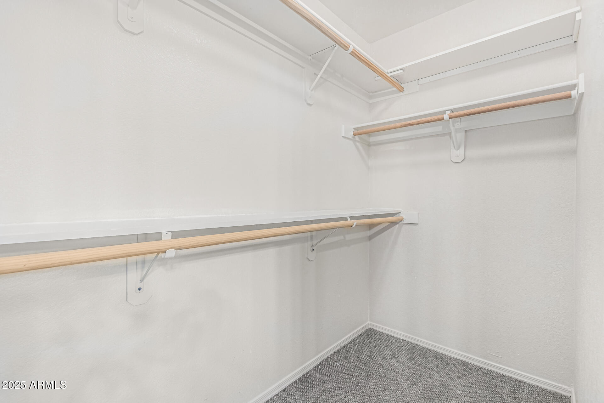 6650 E NORTHRIDGE Street