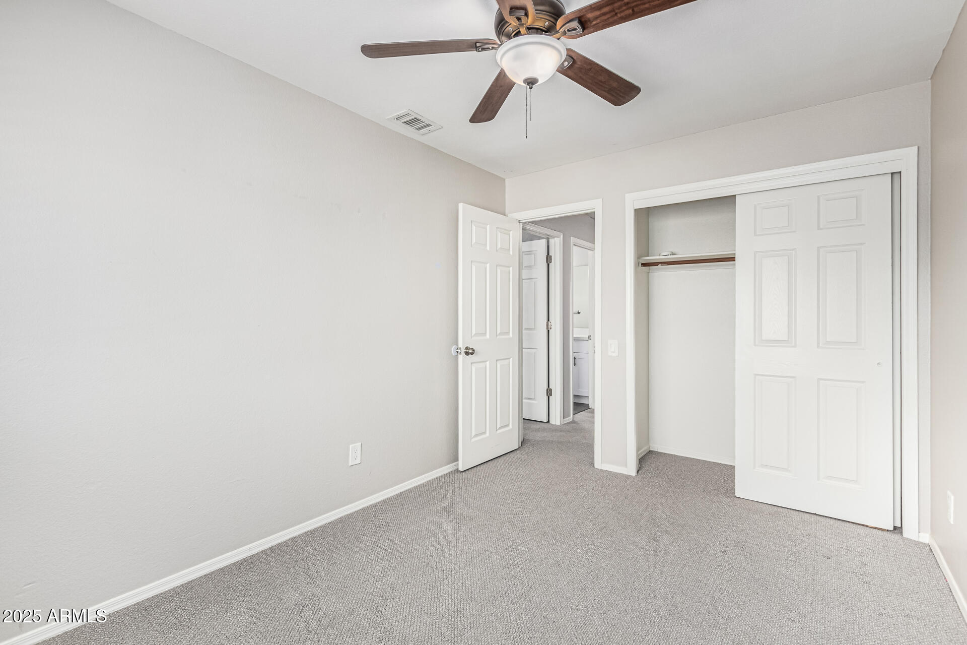 6650 E NORTHRIDGE Street