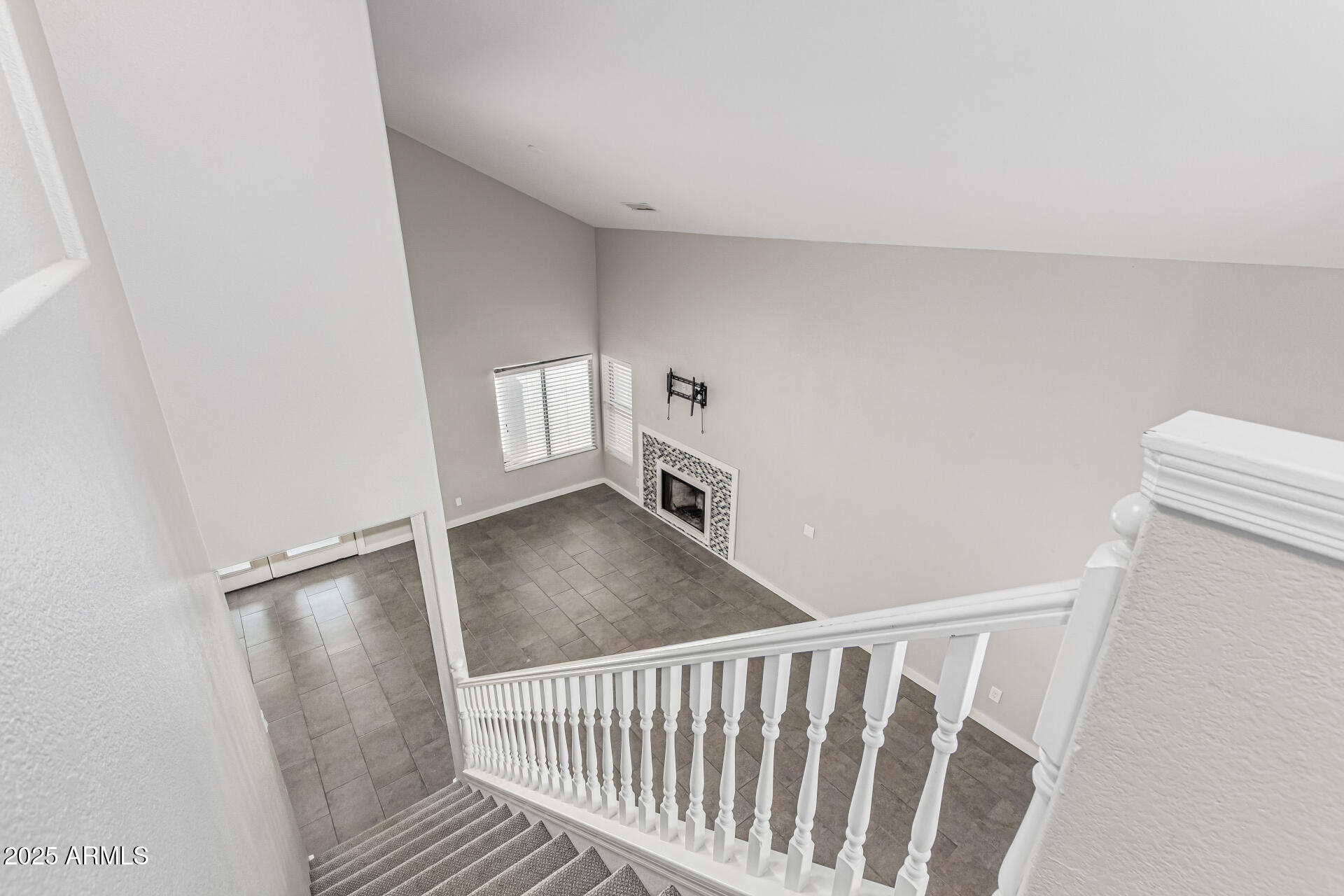 6650 E NORTHRIDGE Street