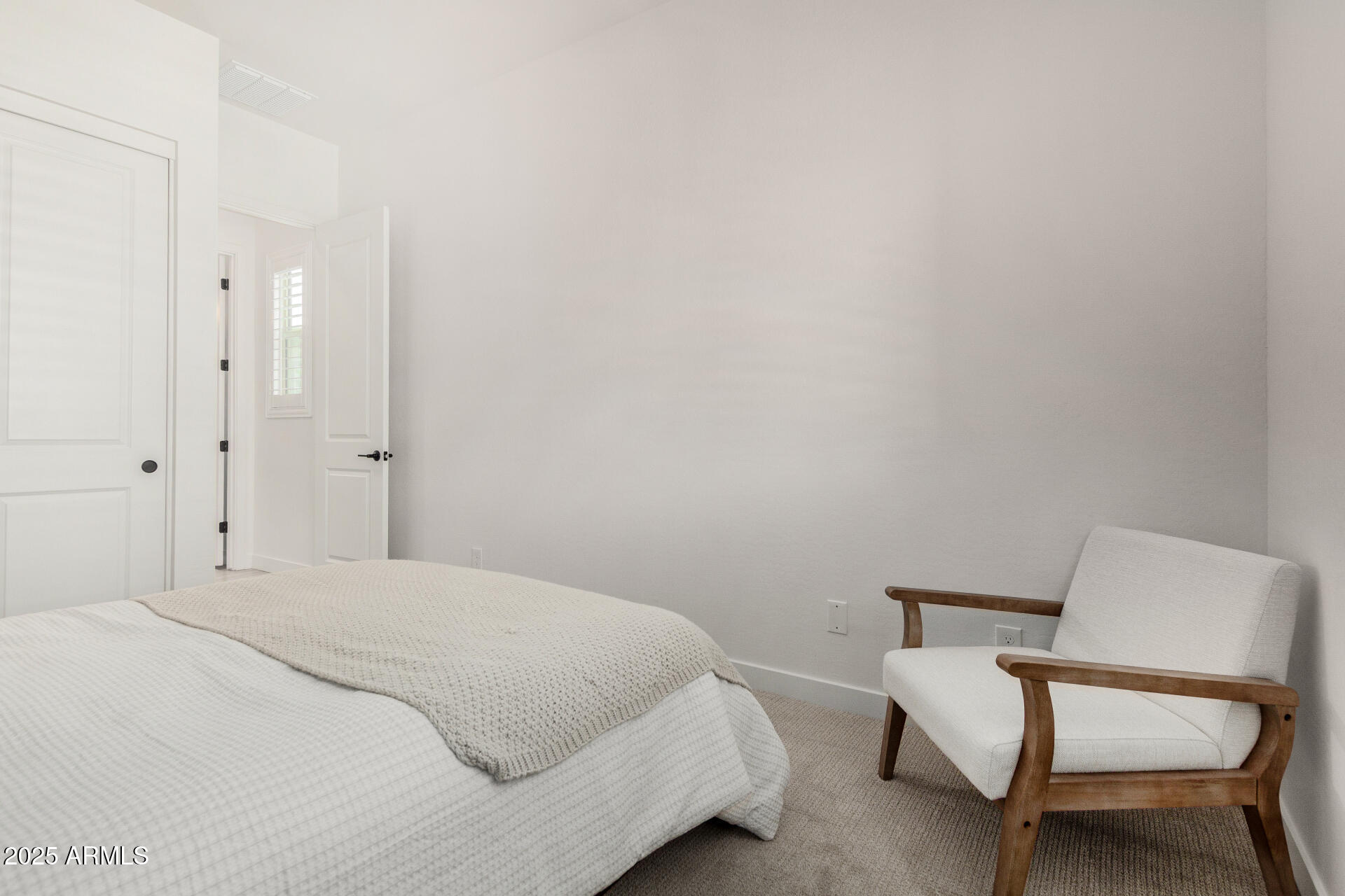 5439 S RED ROCK Street