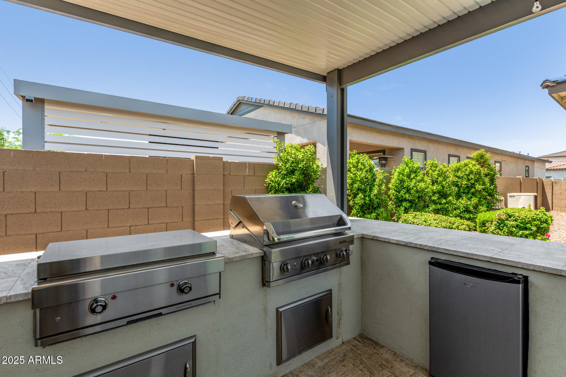 5439 S RED ROCK Street