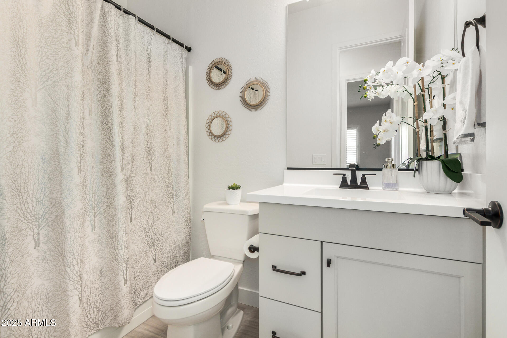 5439 S RED ROCK Street