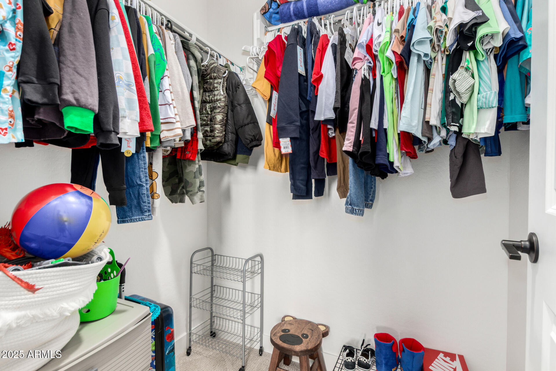 5439 S RED ROCK Street