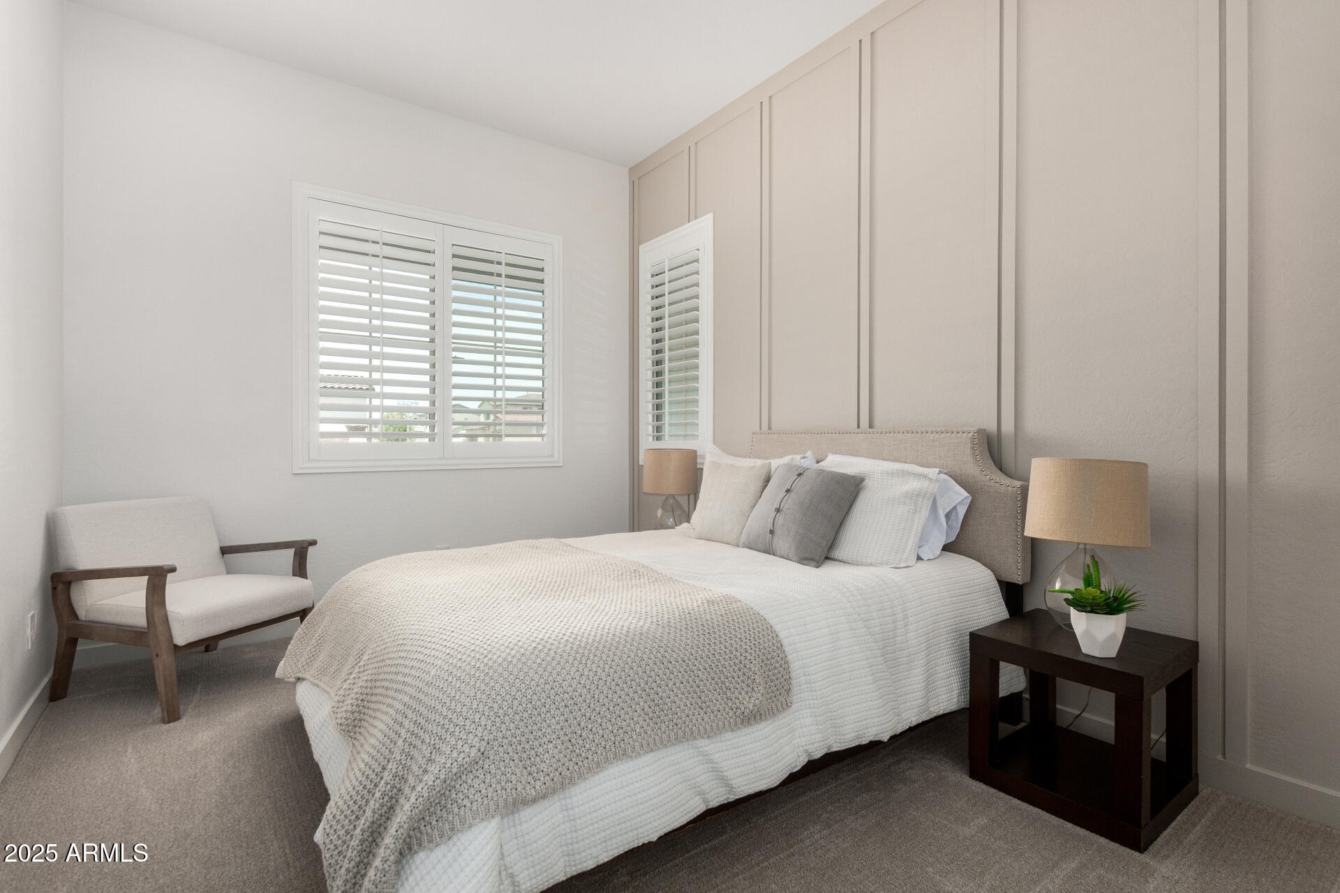 5439 S RED ROCK Street