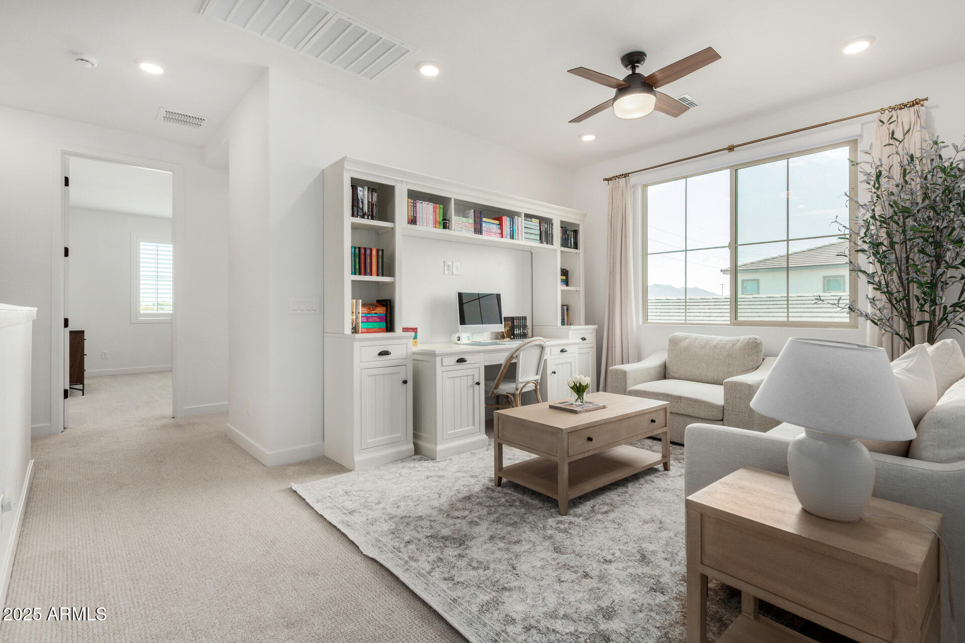 5439 S RED ROCK Street