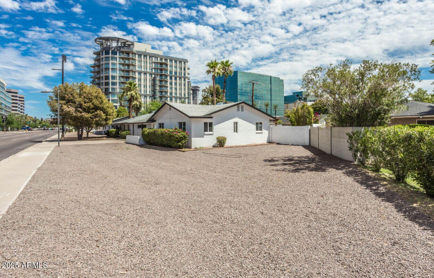 4721 N 24TH Street