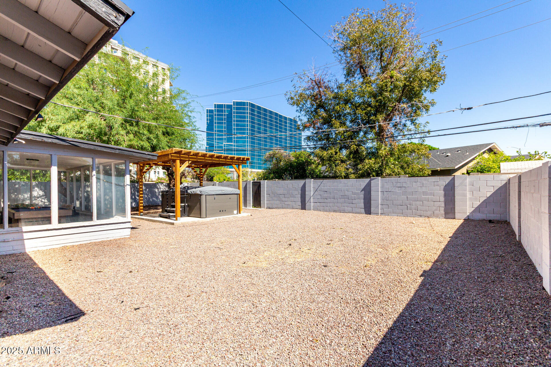 4735 N 24TH Street