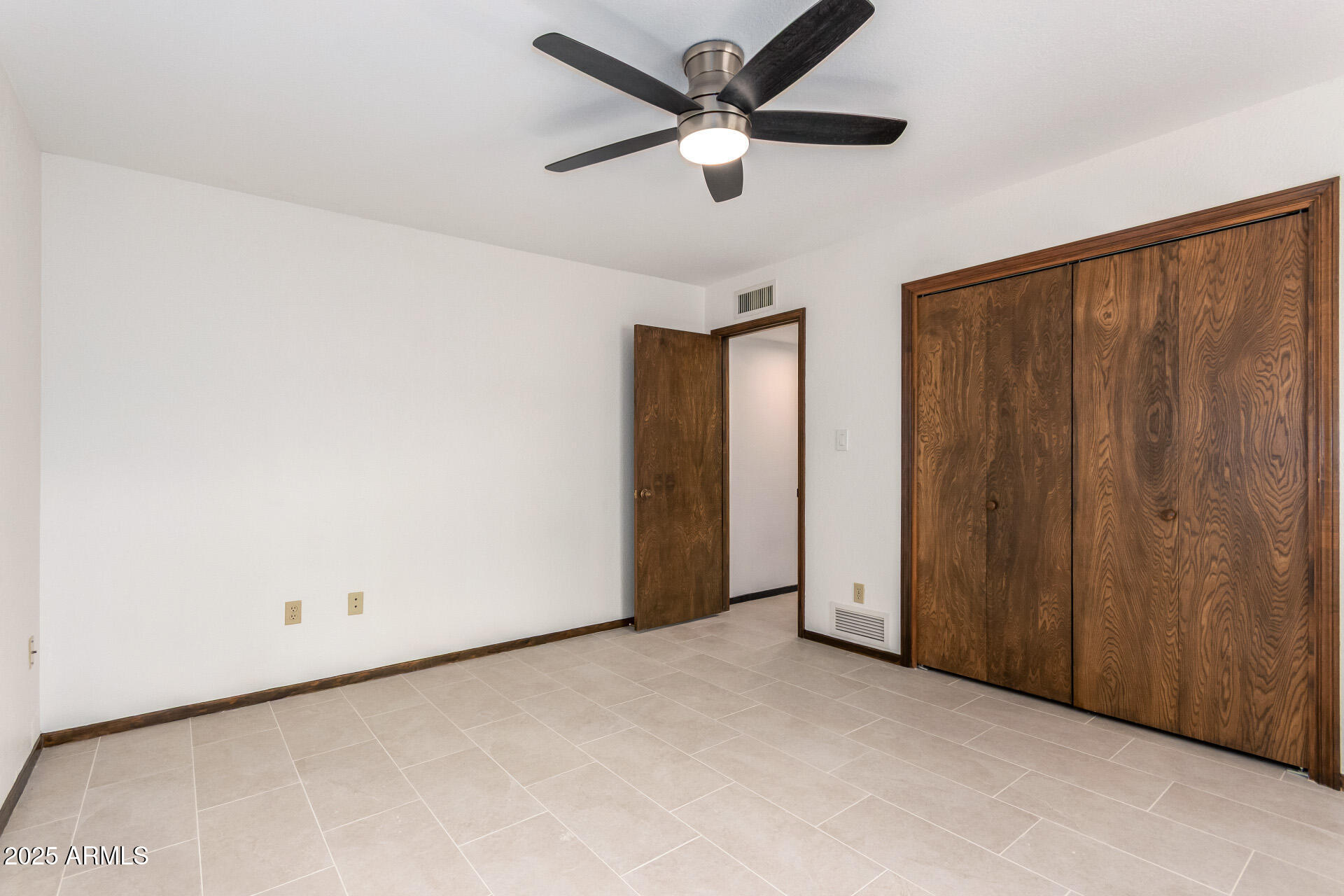 16449 E FAIRLYNN Drive