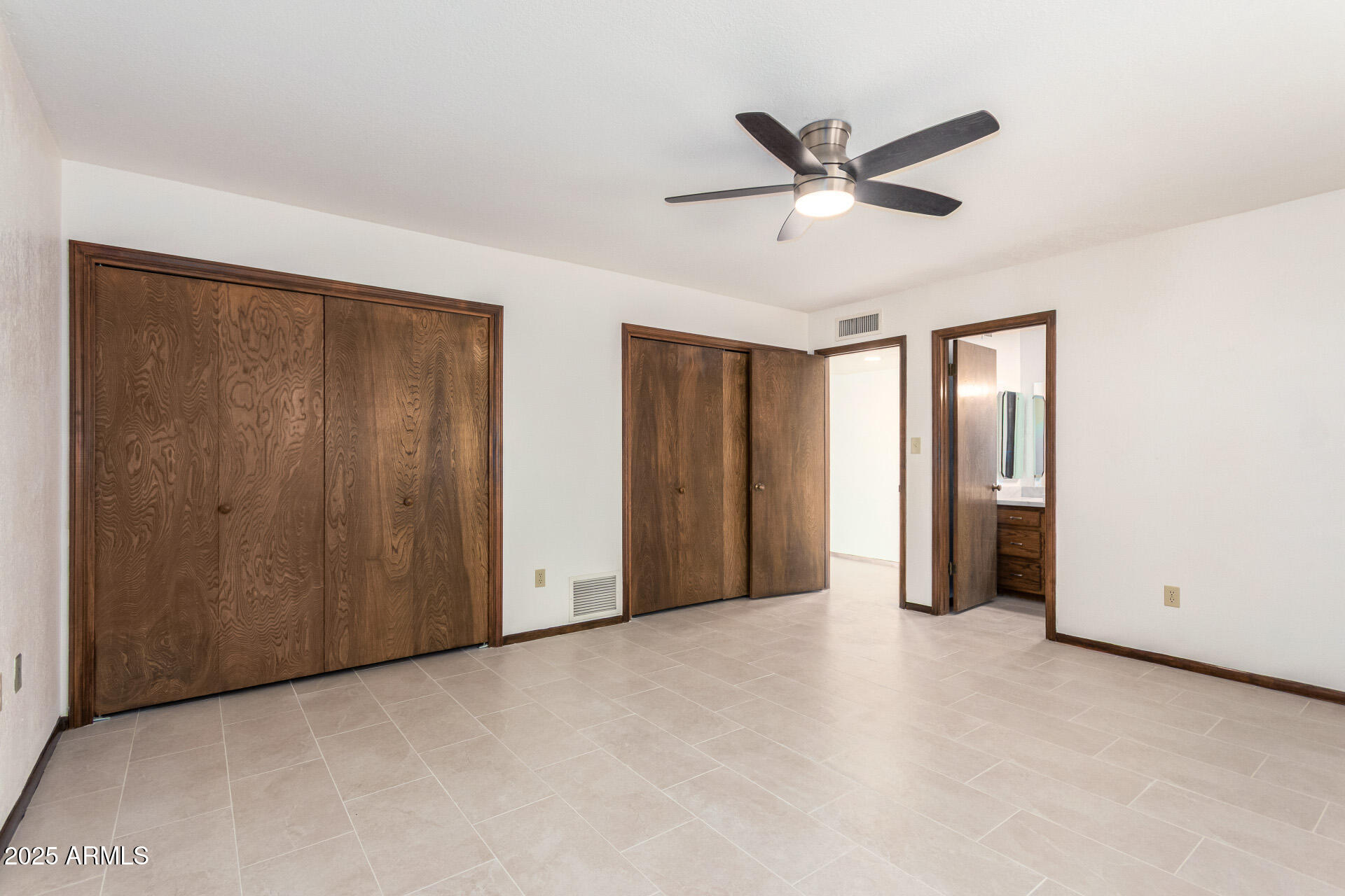 16449 E FAIRLYNN Drive