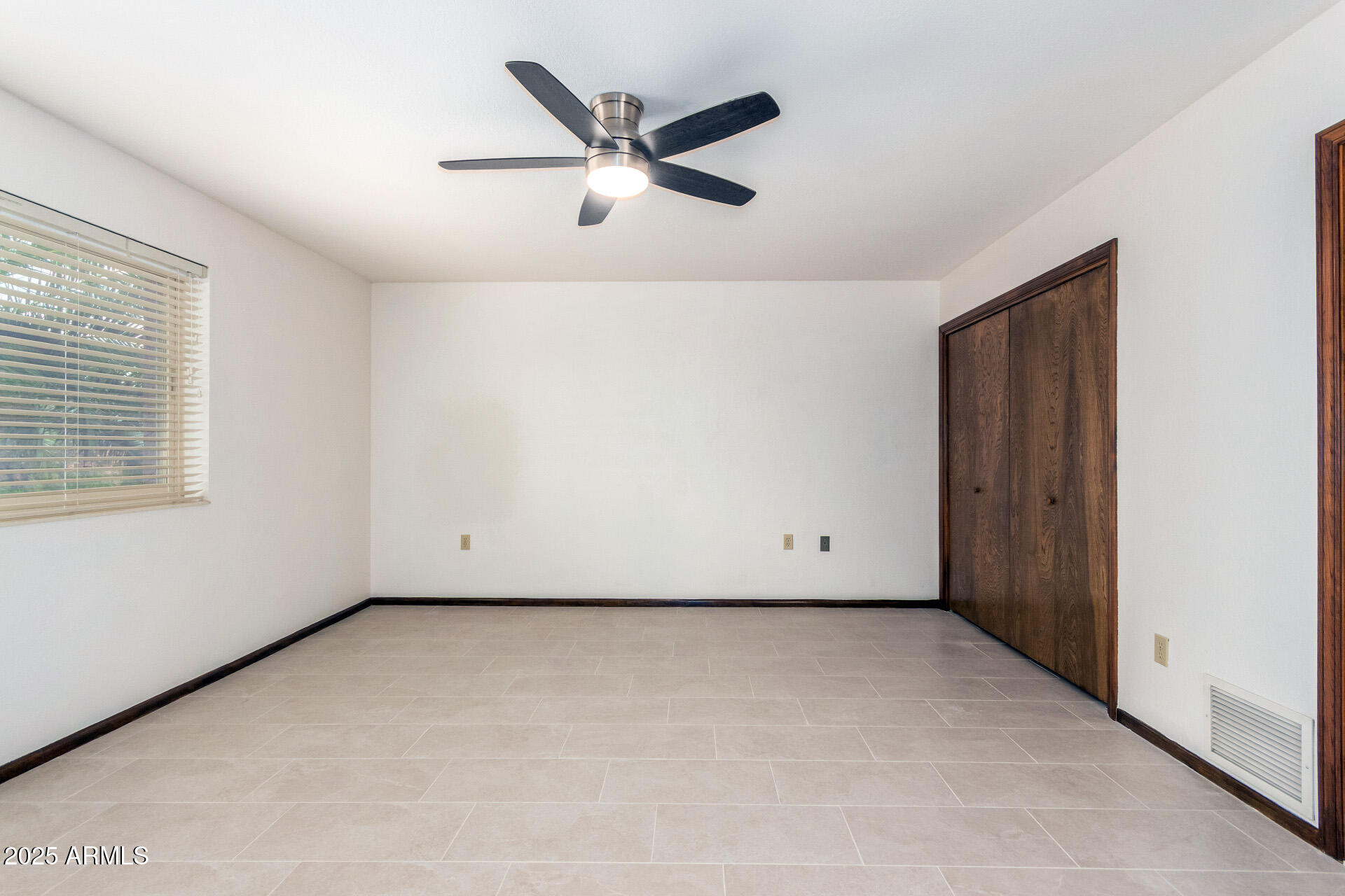 16449 E FAIRLYNN Drive