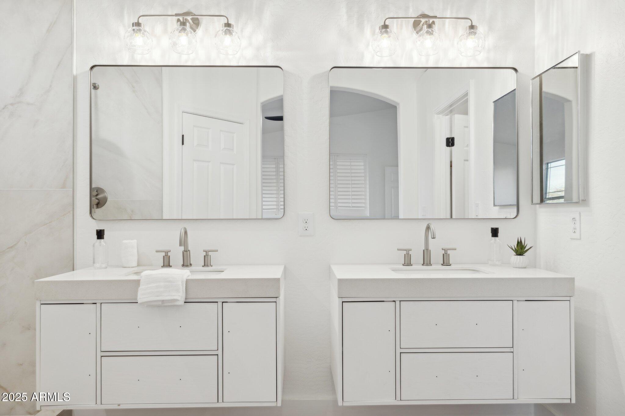 9750 N MONTEREY Drive 52