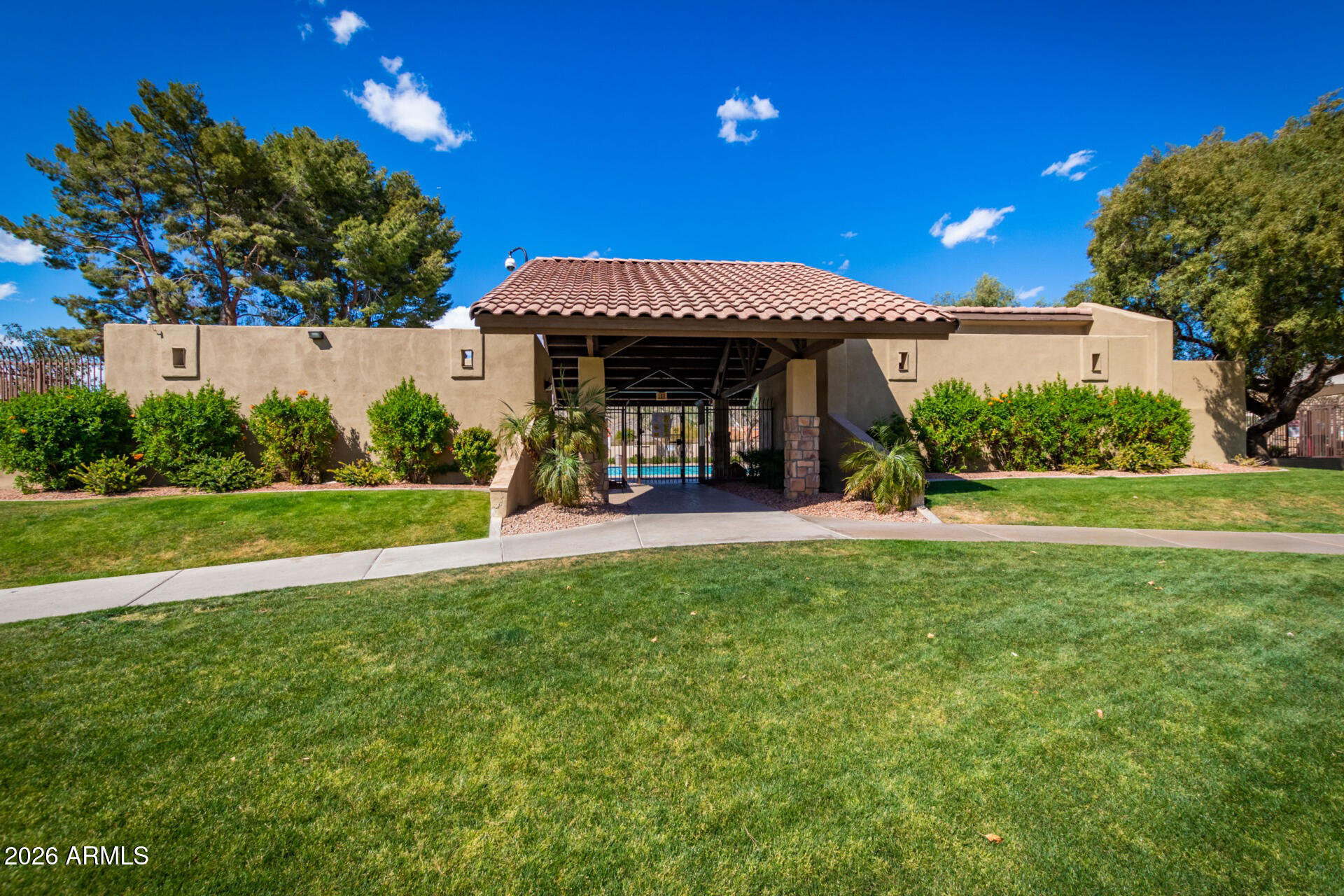 4313 E DESERT TRUMPET Road