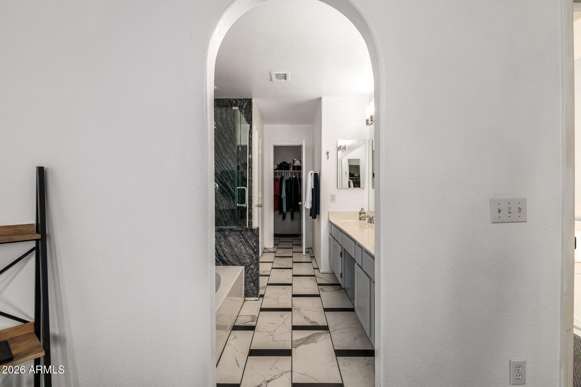 4313 E DESERT TRUMPET Road