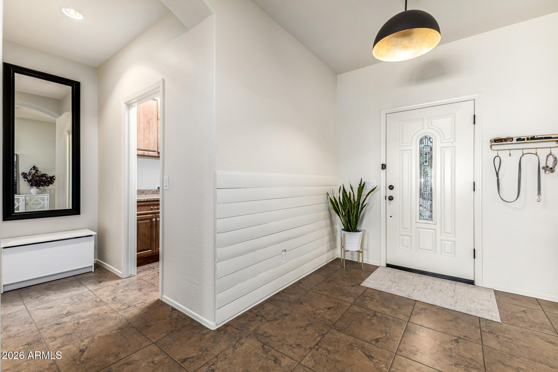 2740 E RAKESTRAW Lane