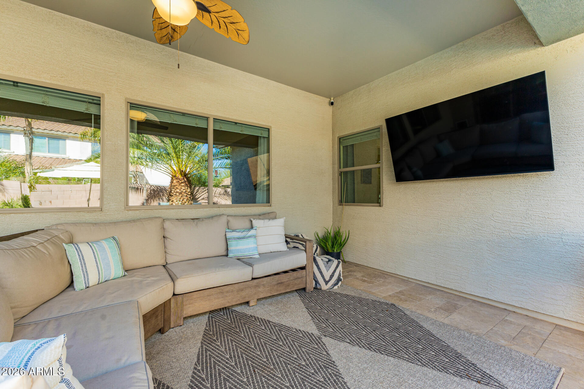 2740 E RAKESTRAW Lane