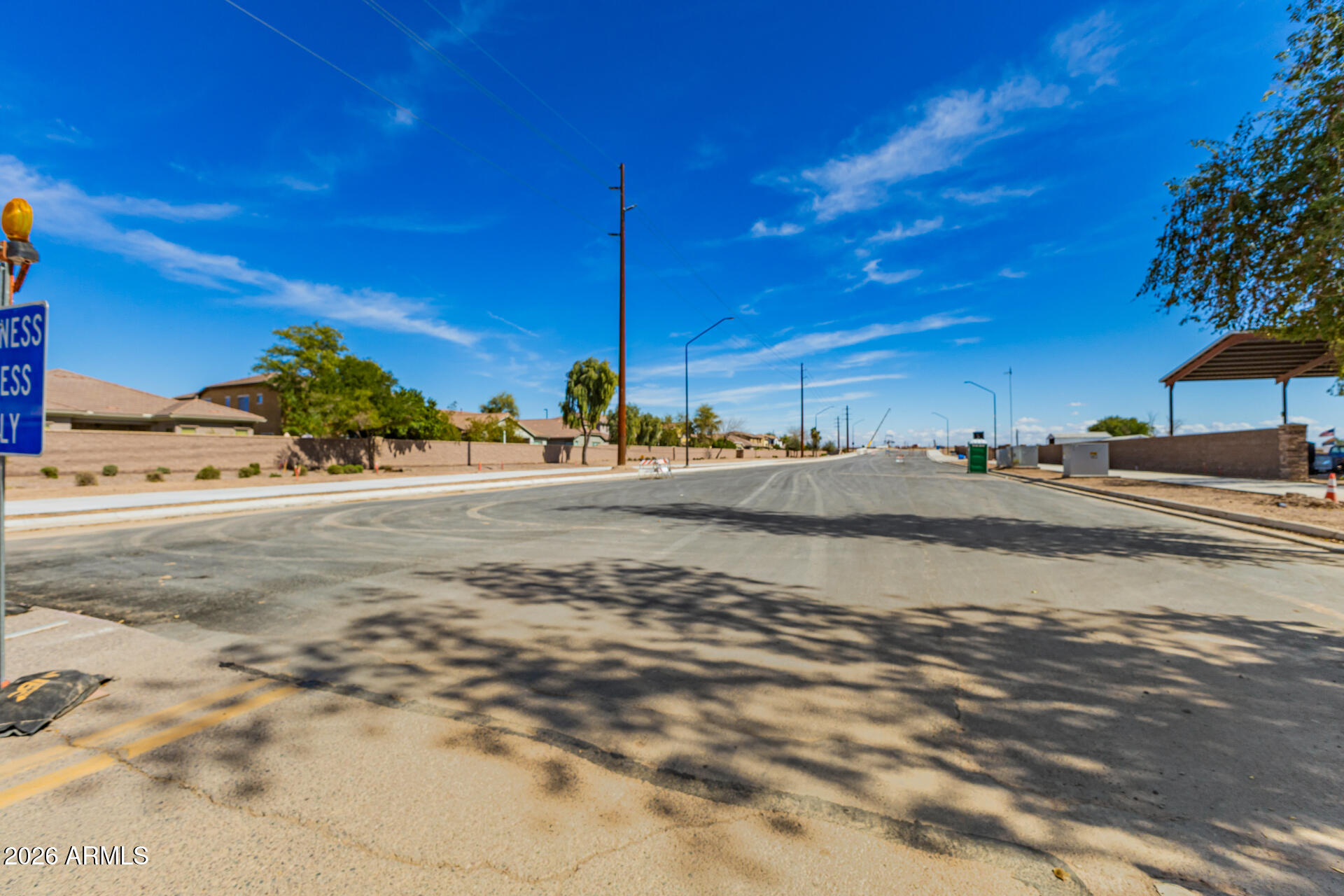 2740 E RAKESTRAW Lane