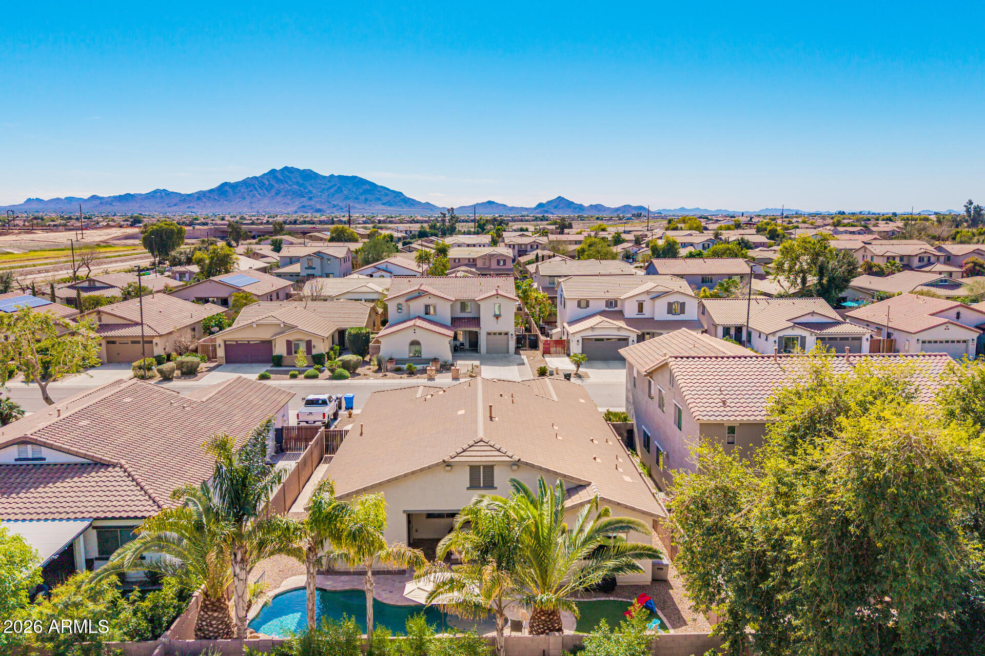 2740 E RAKESTRAW Lane