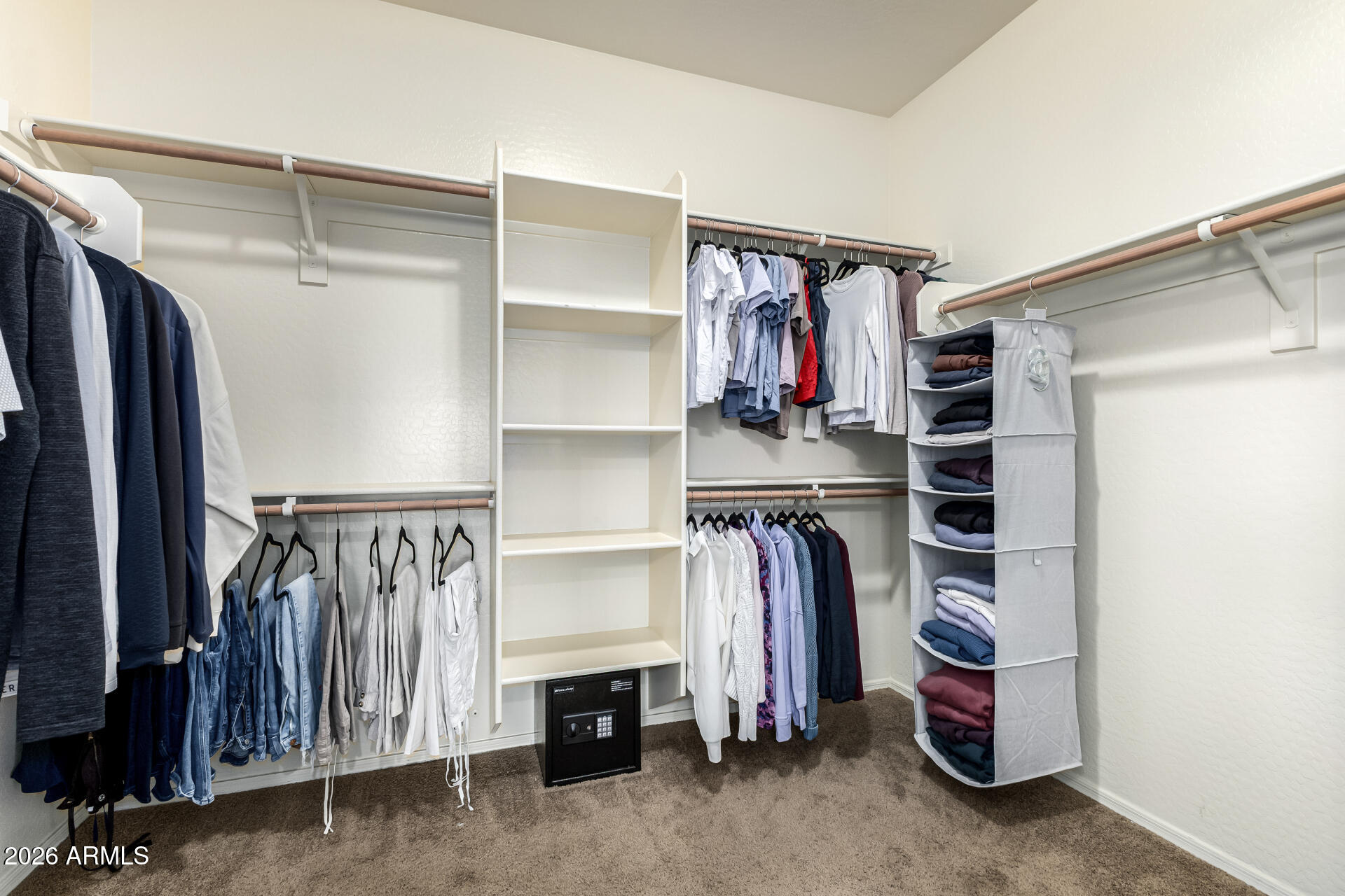 2740 E RAKESTRAW Lane