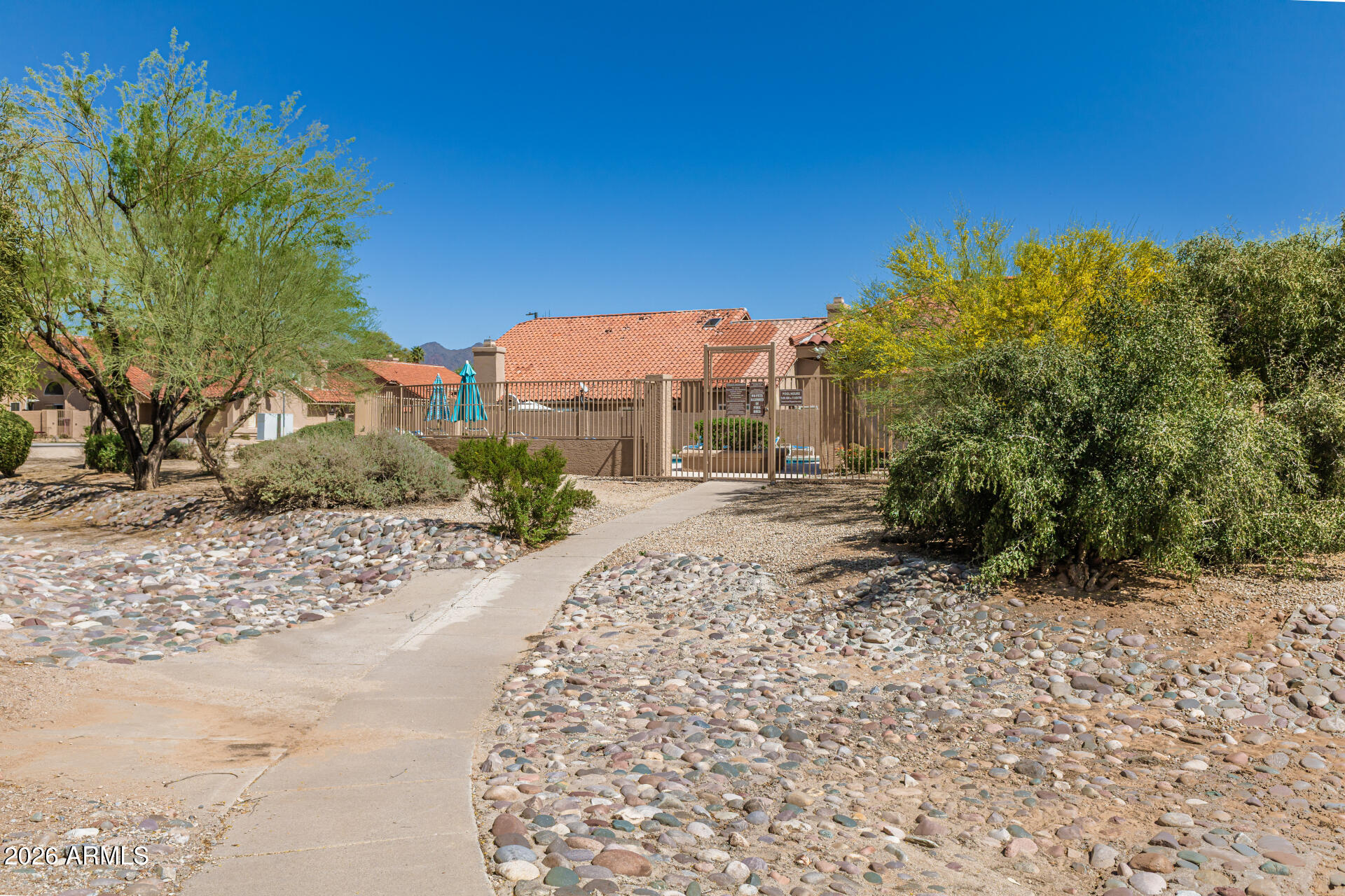 9293 E SUTTON Drive