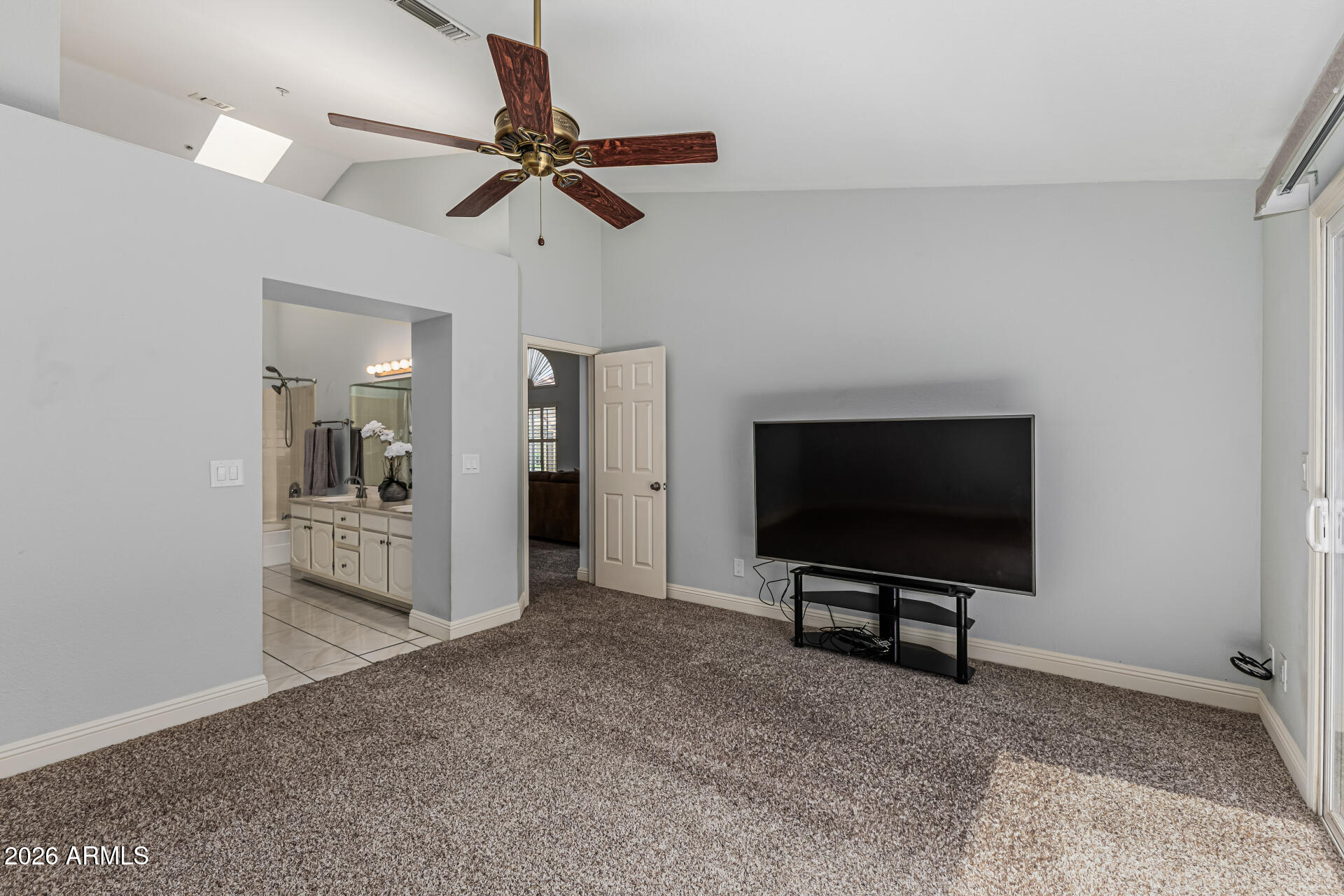 9293 E SUTTON Drive