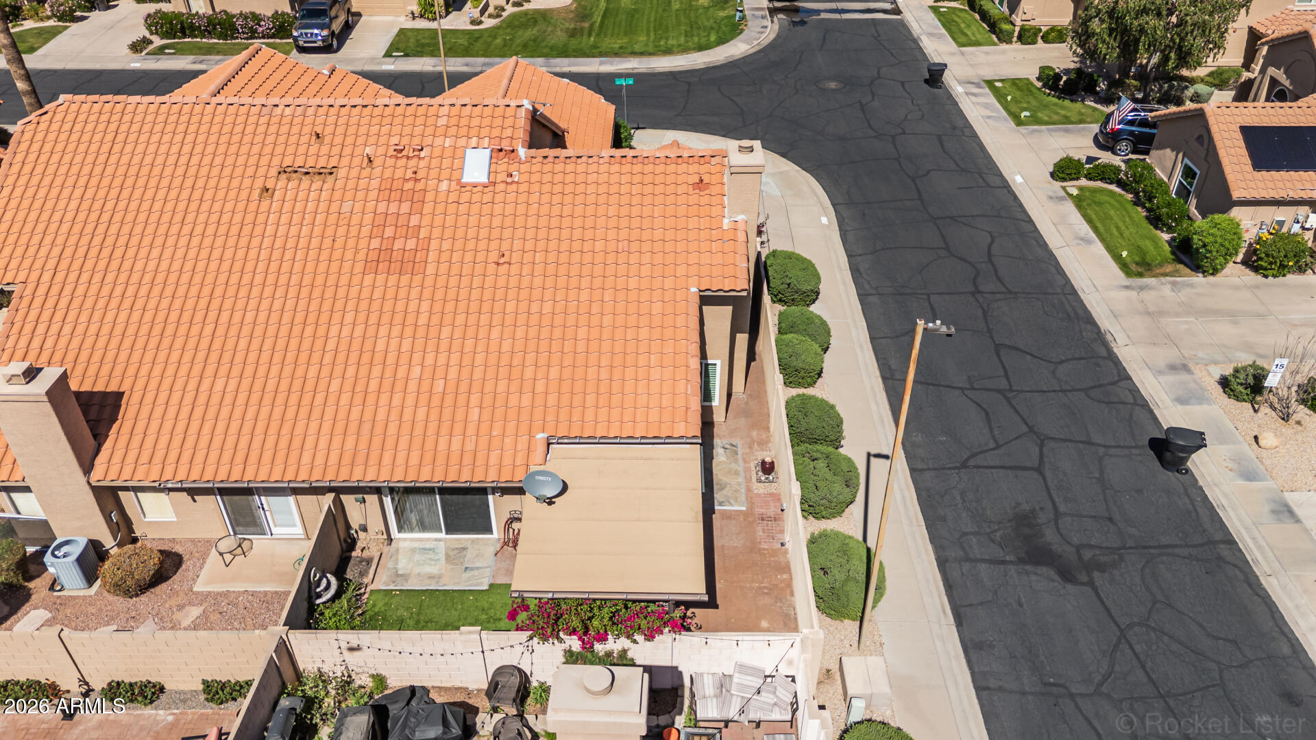 9293 E SUTTON Drive