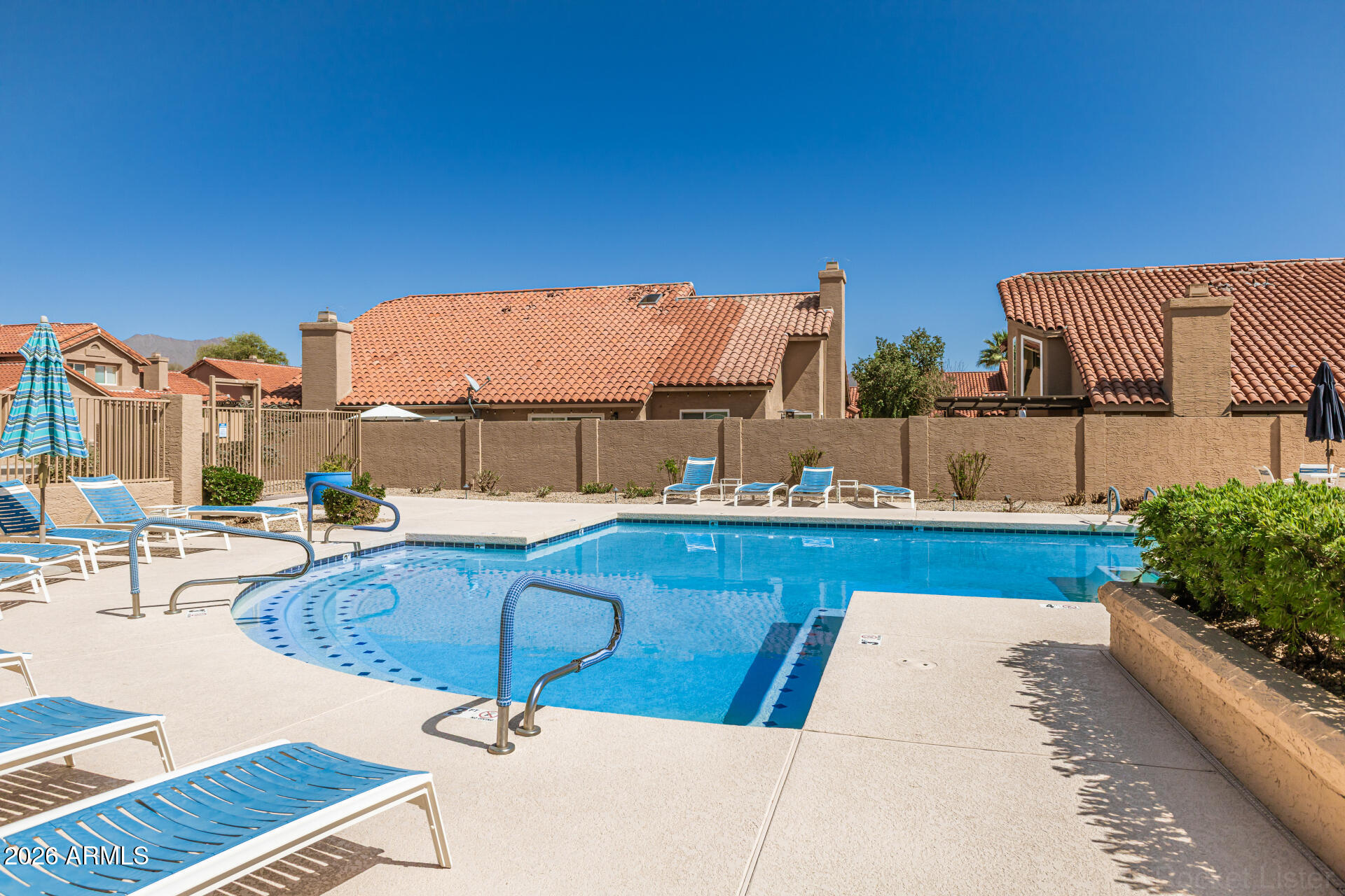 9293 E SUTTON Drive