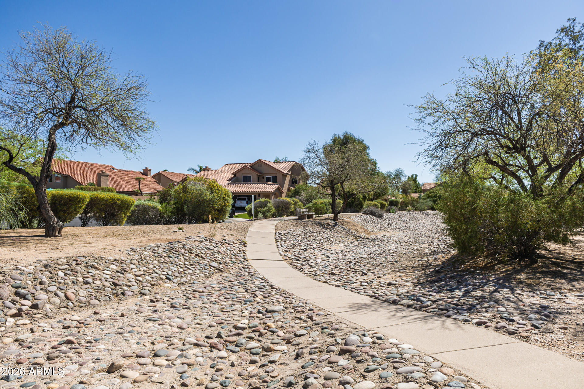 9293 E SUTTON Drive