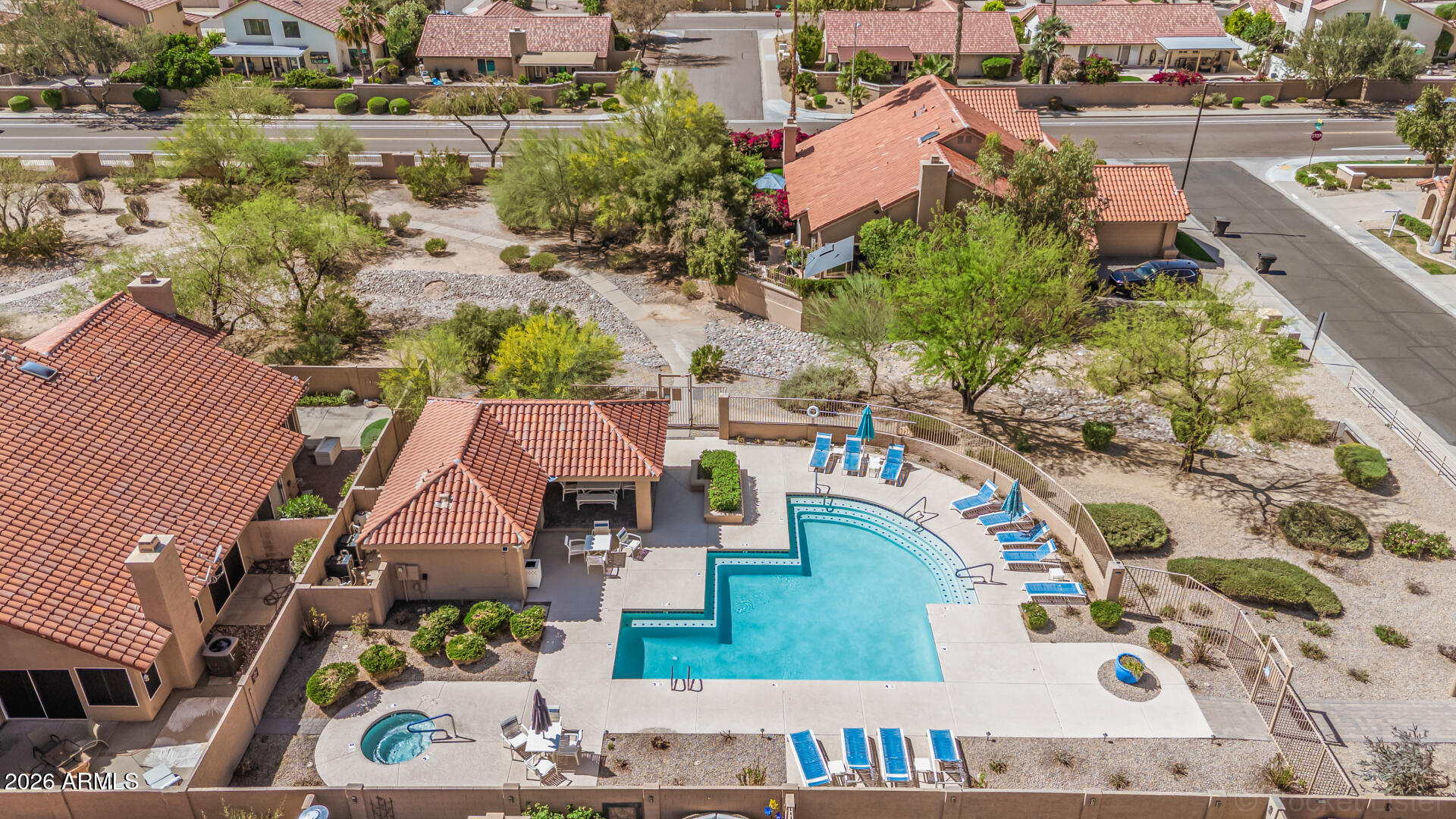 9293 E SUTTON Drive