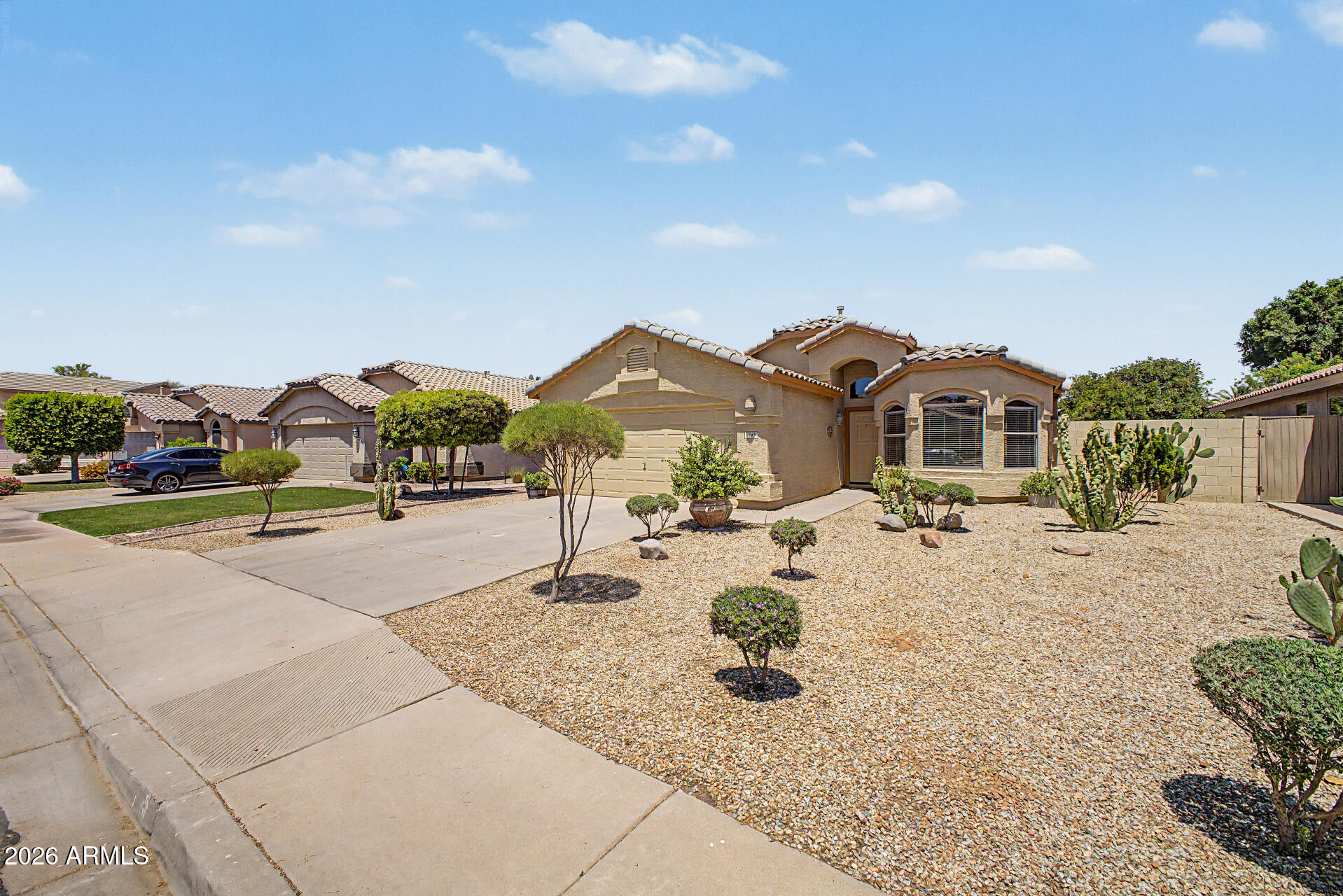 1742 E PONY Lane