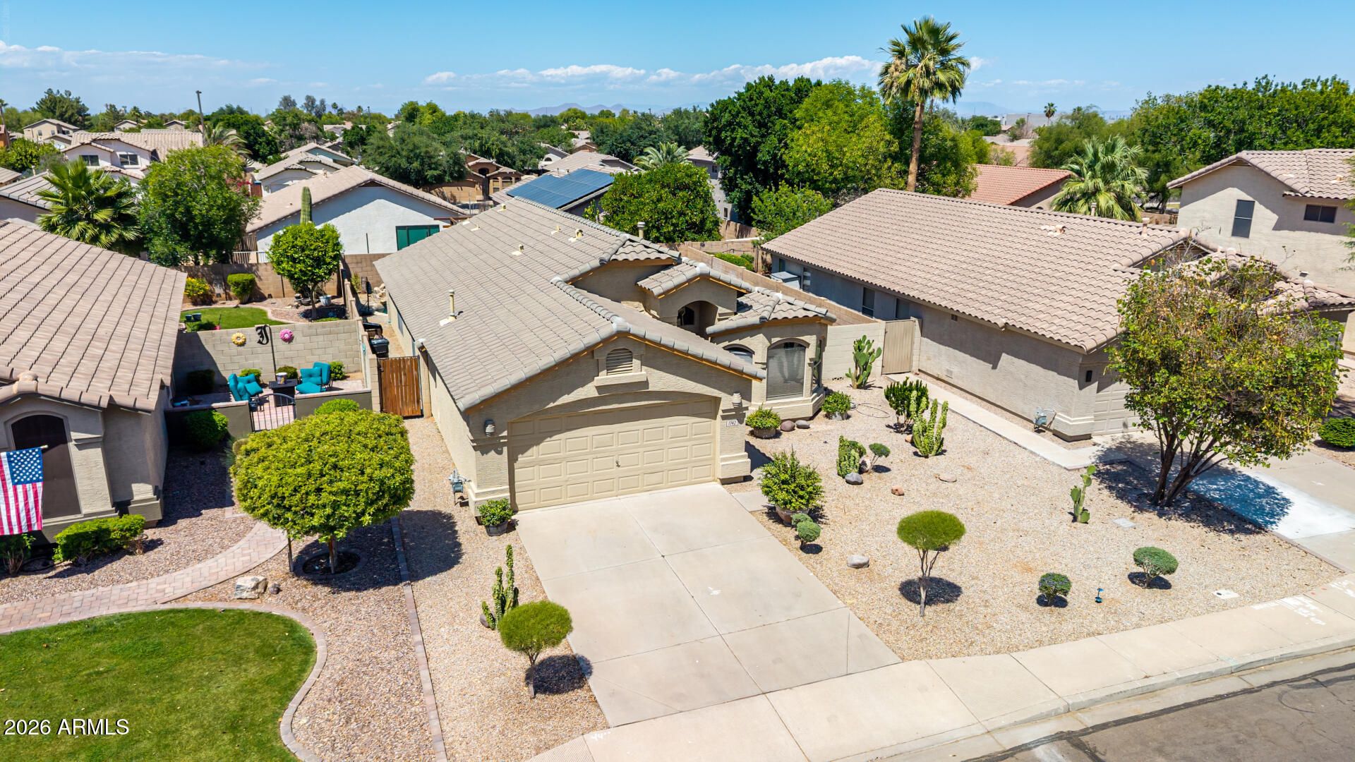 1742 E PONY Lane
