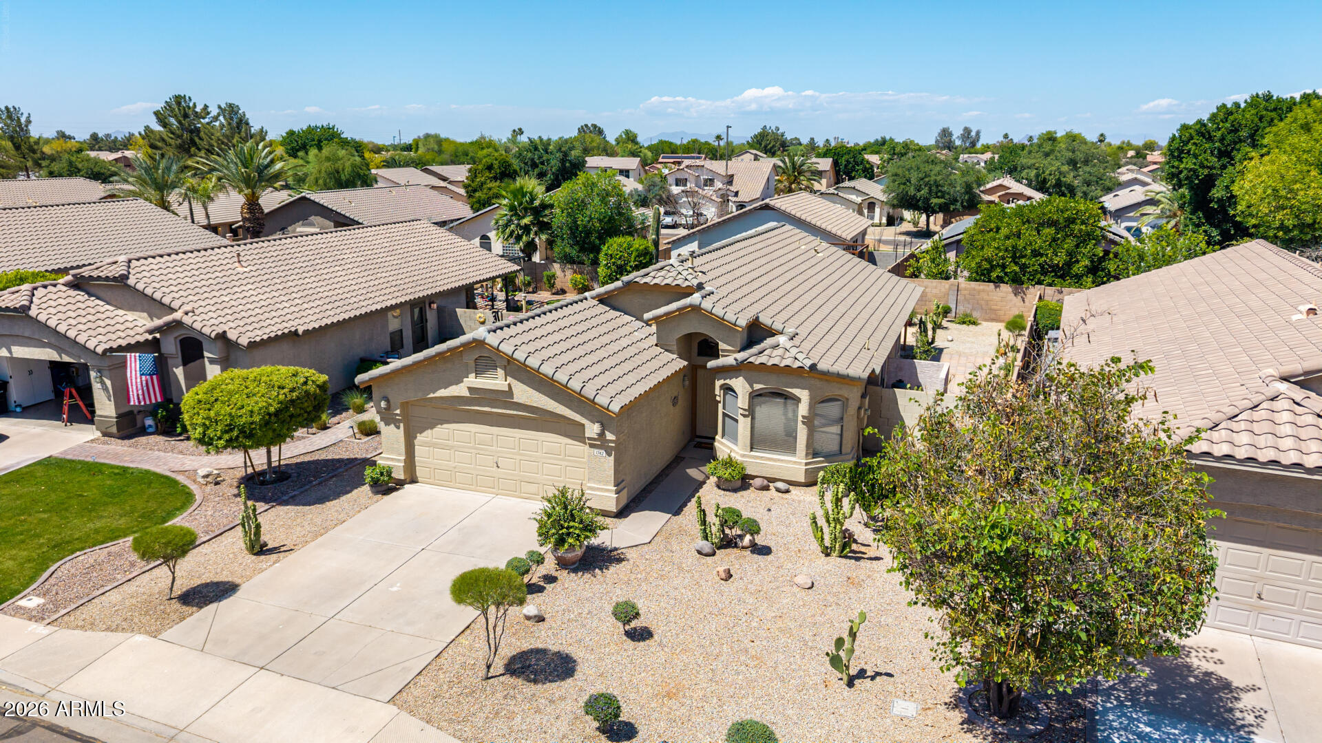 1742 E PONY Lane