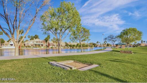 926 W COAST Drive