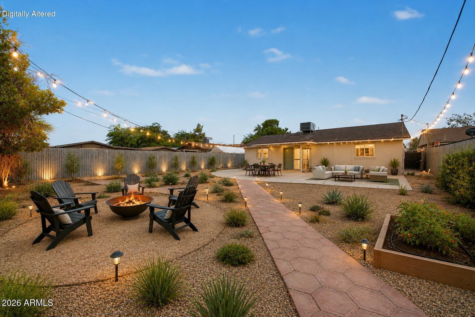 4746 W NICOLET Avenue