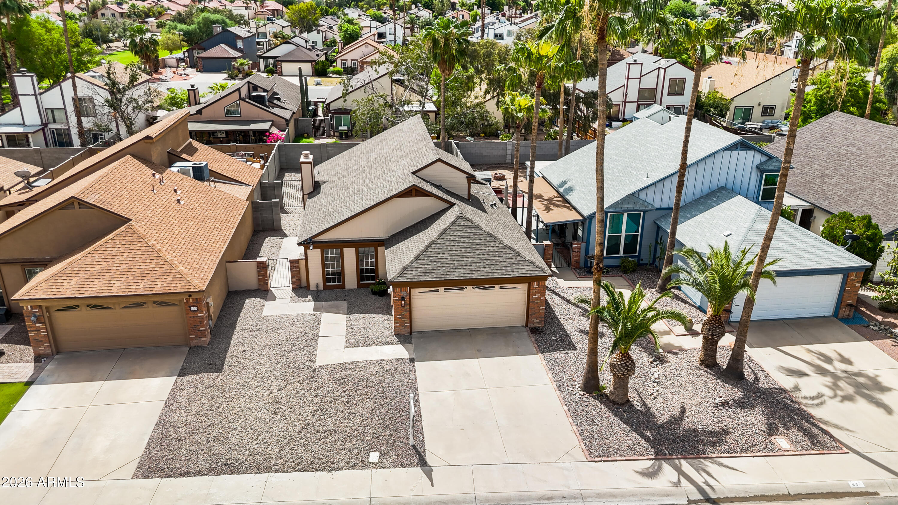 851 E ROCKWELL Drive