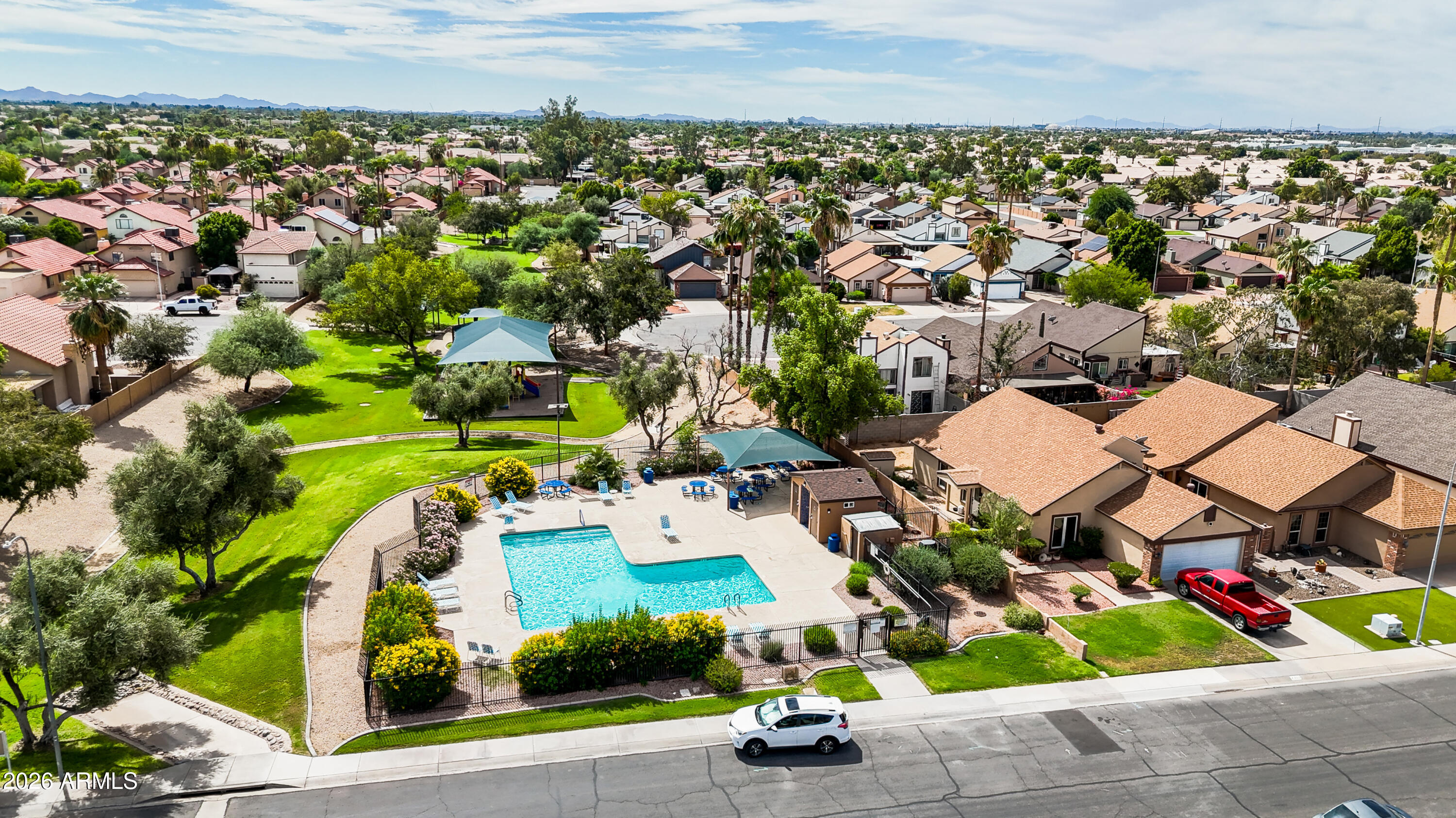 851 E ROCKWELL Drive