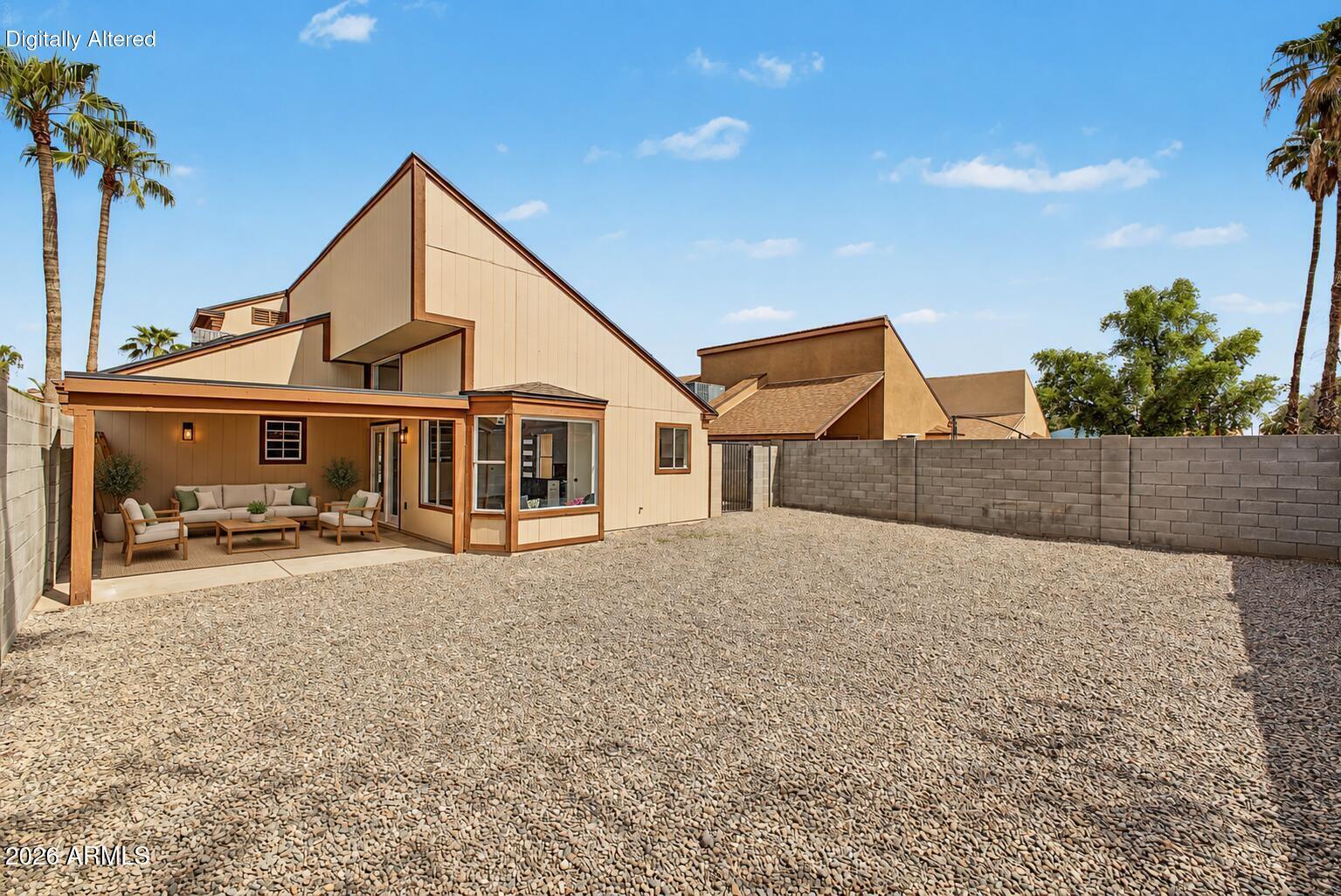 851 E ROCKWELL Drive