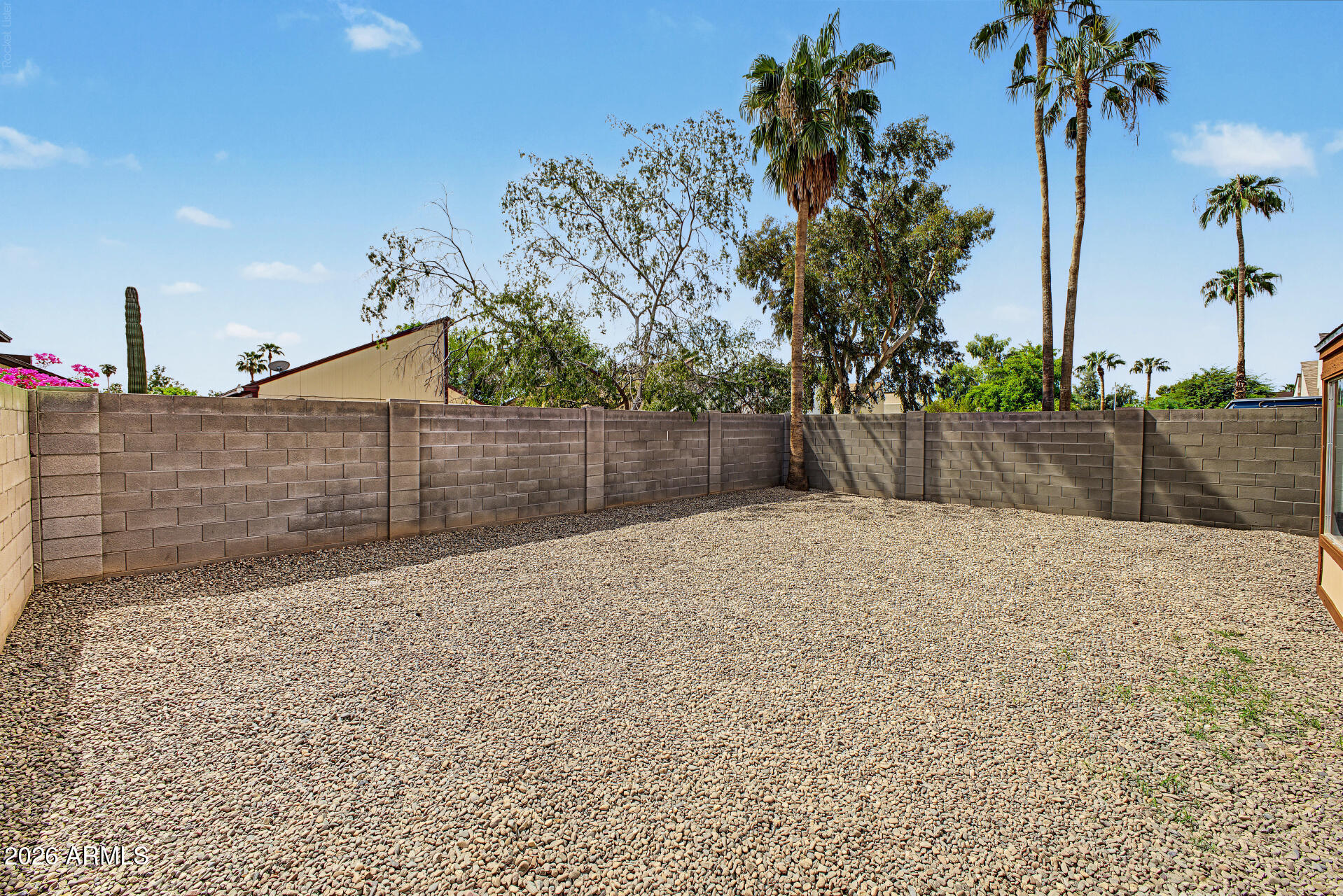851 E ROCKWELL Drive
