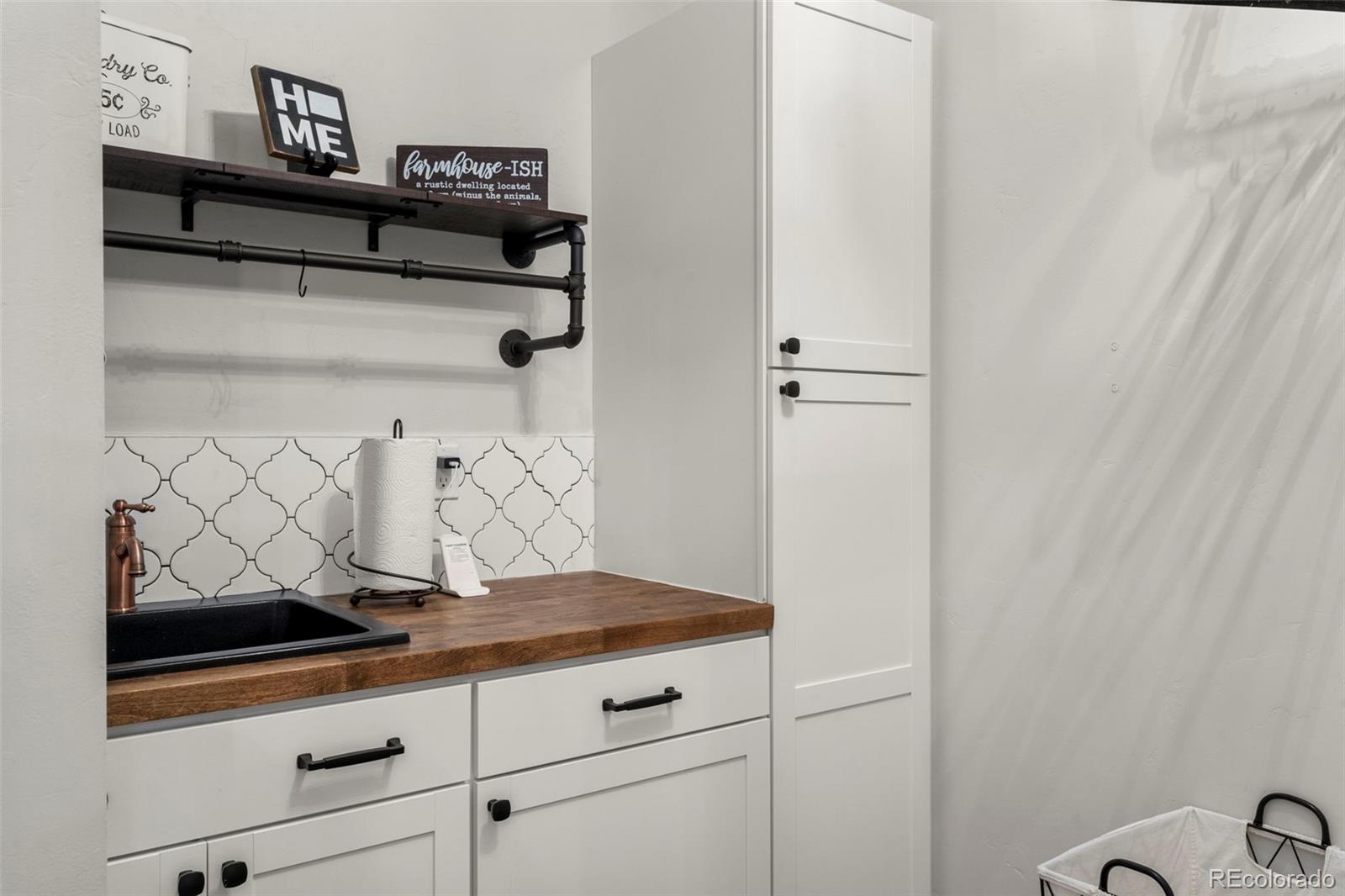 41419 Deer Creek Circle