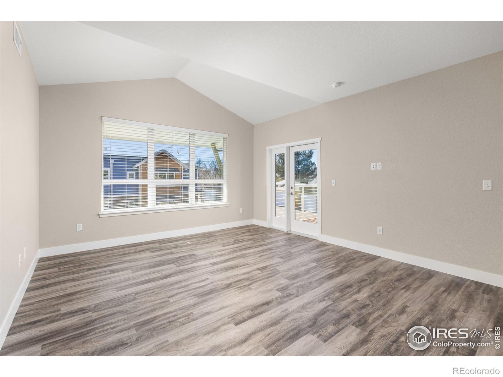 270 S Cherrywood Drive Unit: 102