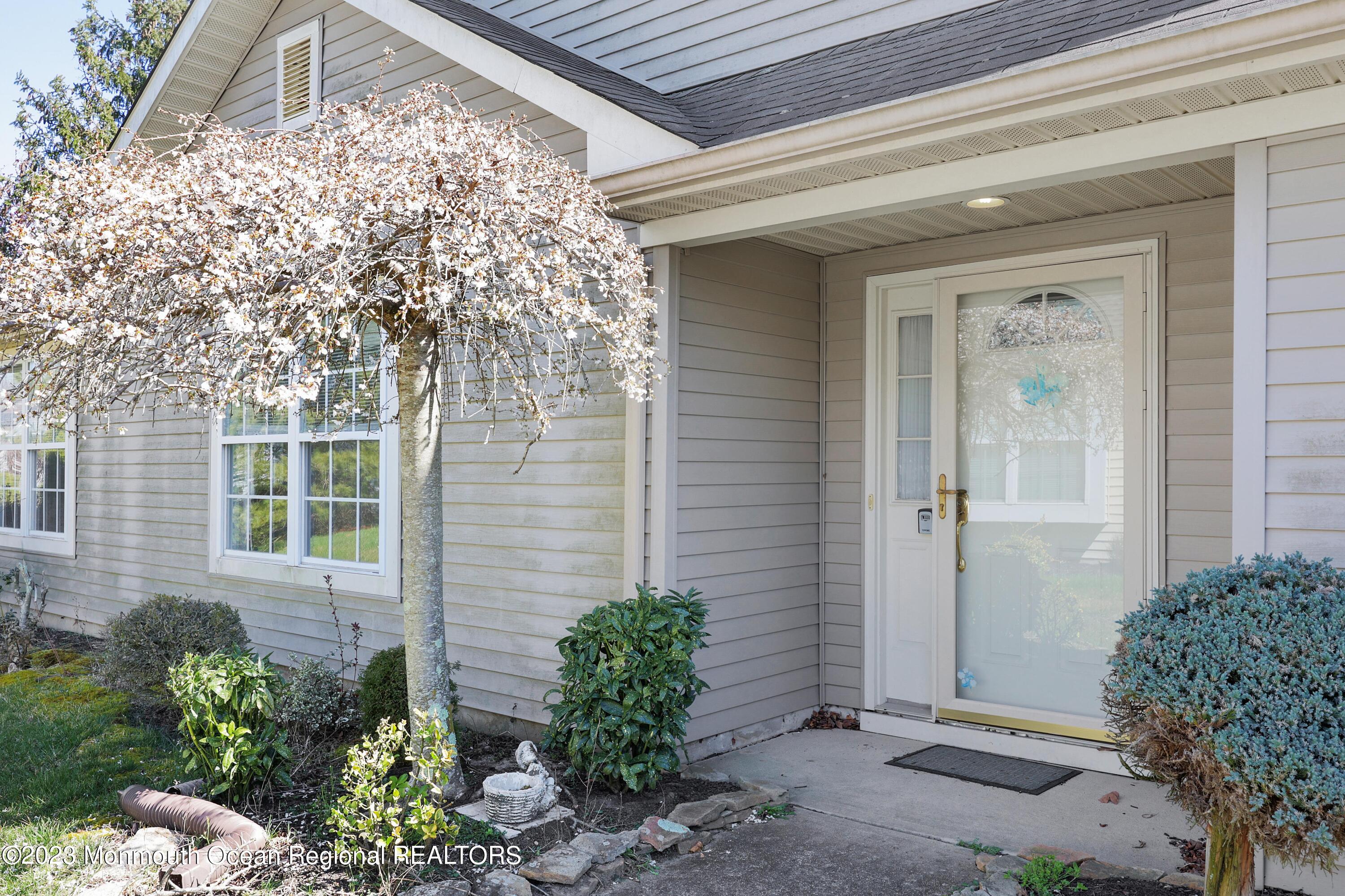 2923 Rock Hill Lane