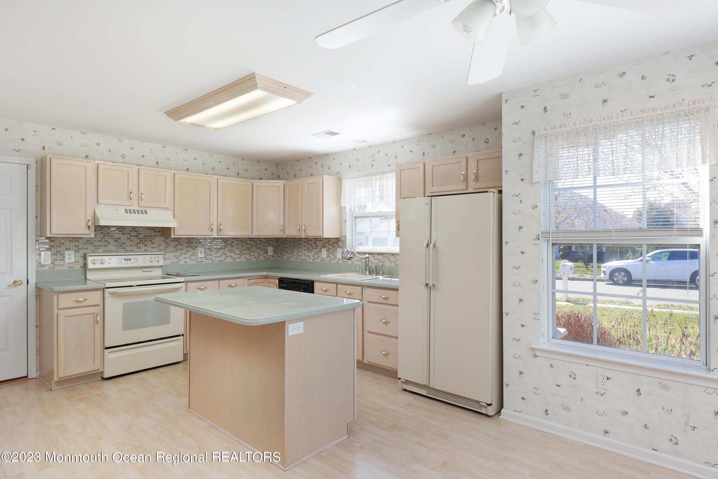 2923 Rock Hill Lane