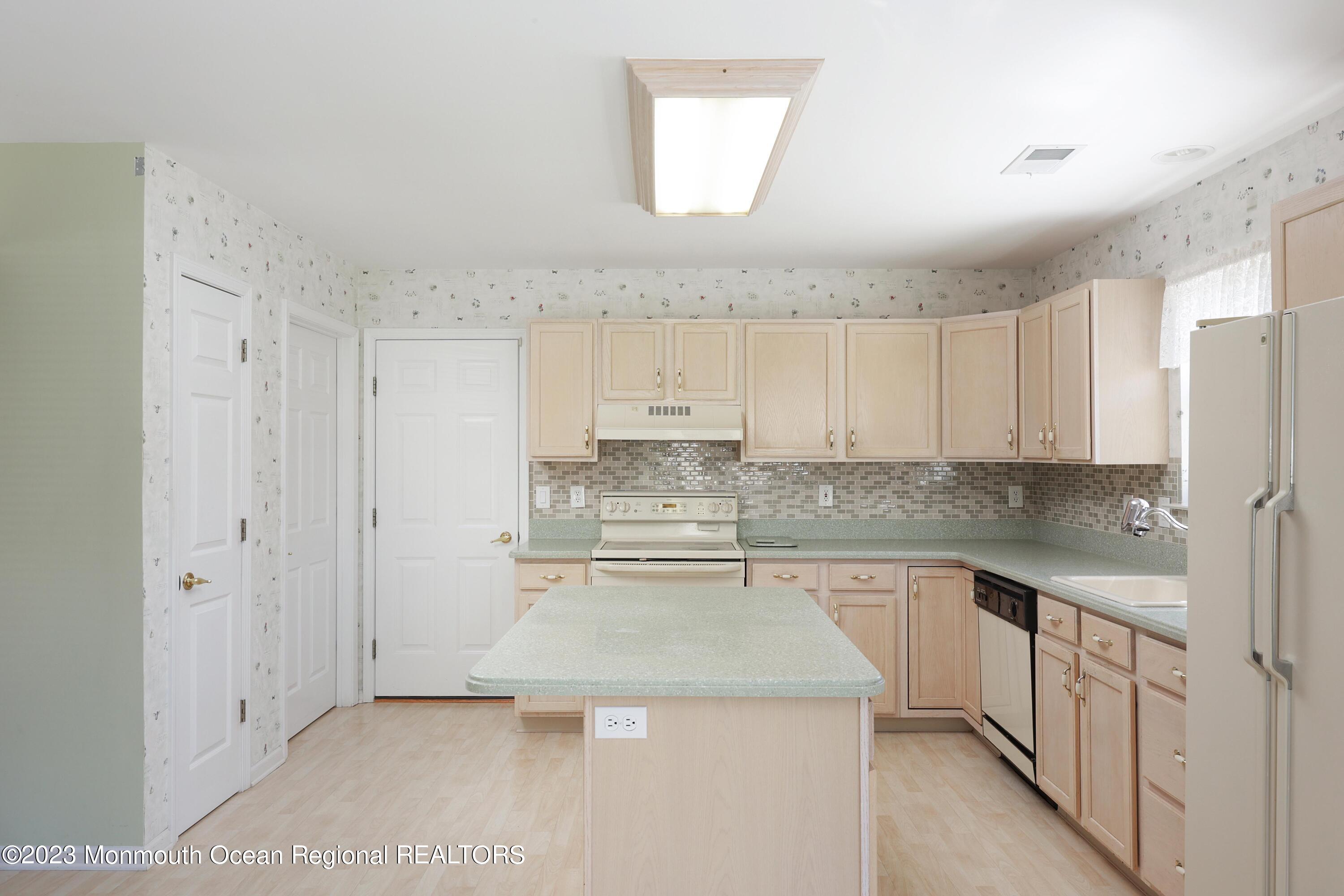 2923 Rock Hill Lane
