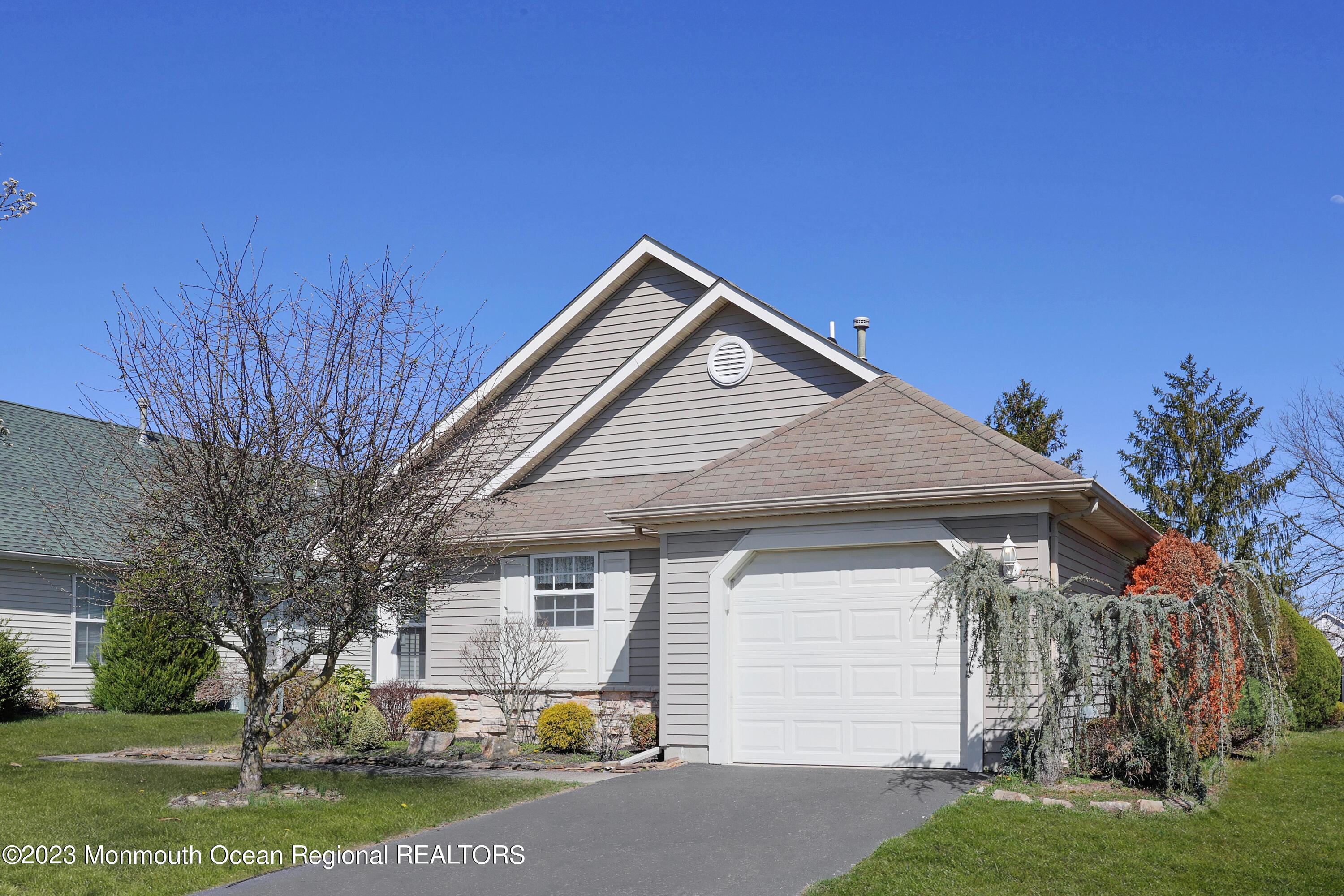 2923 Rock Hill Lane