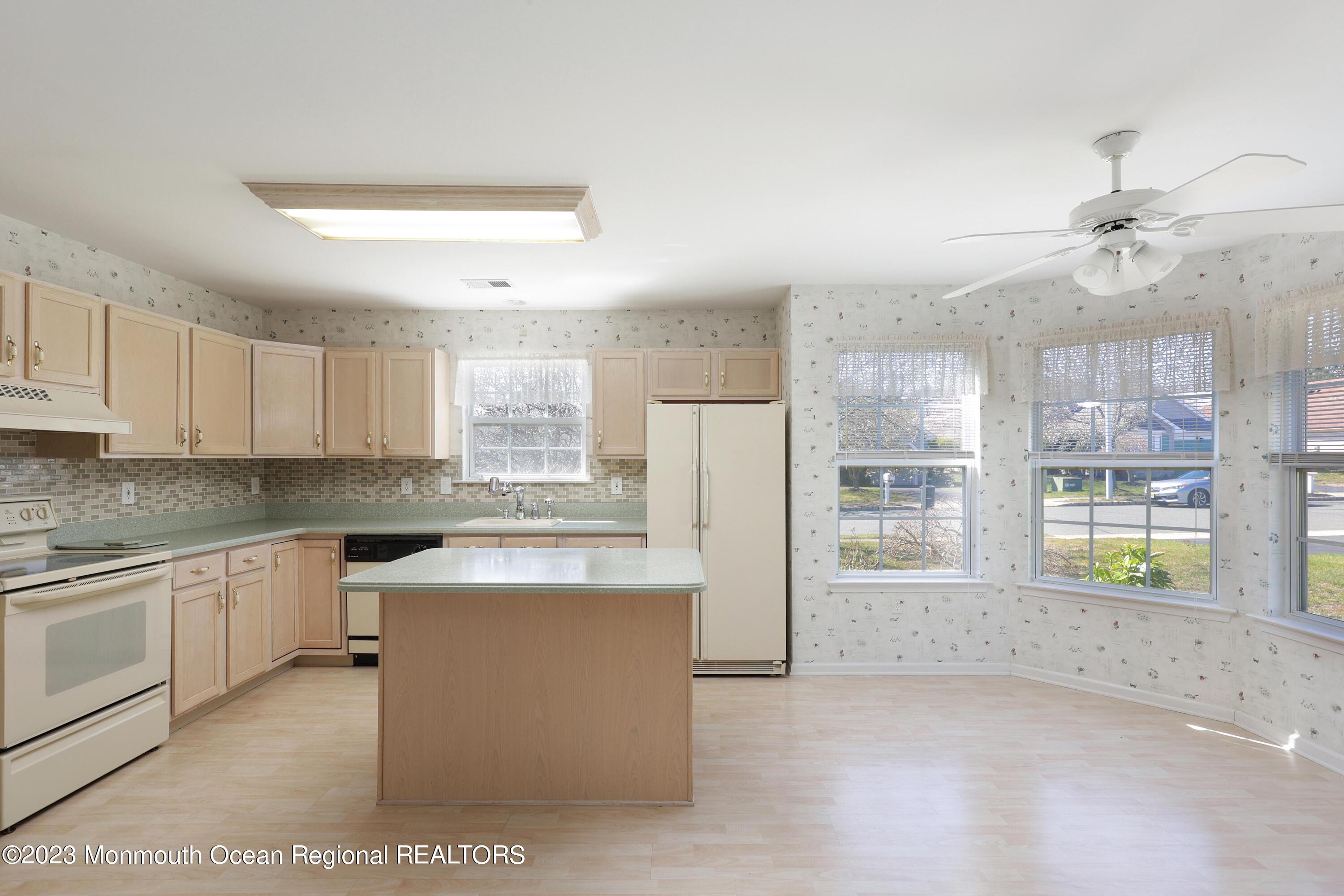 2923 Rock Hill Lane