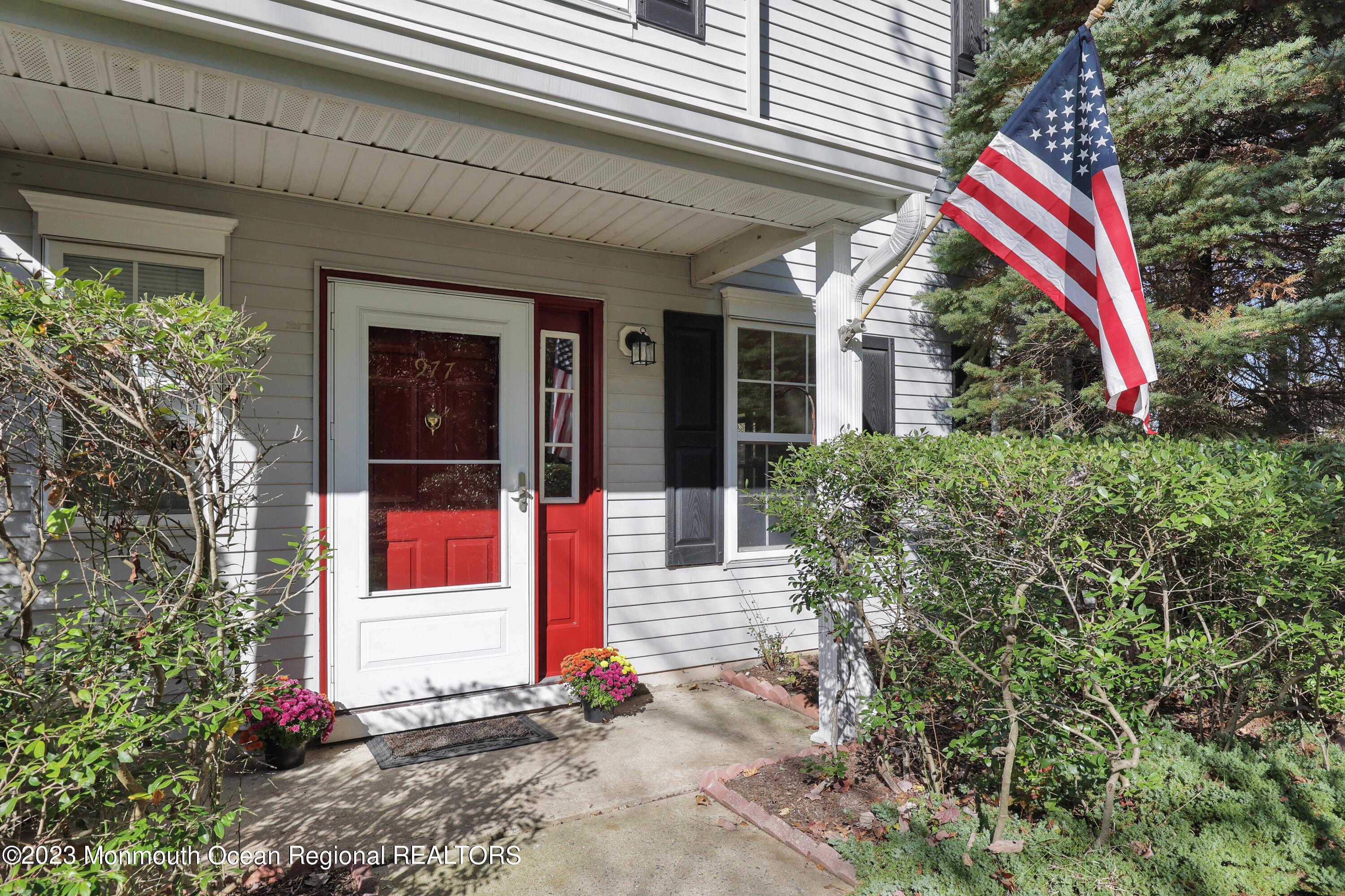 977 Lily Court