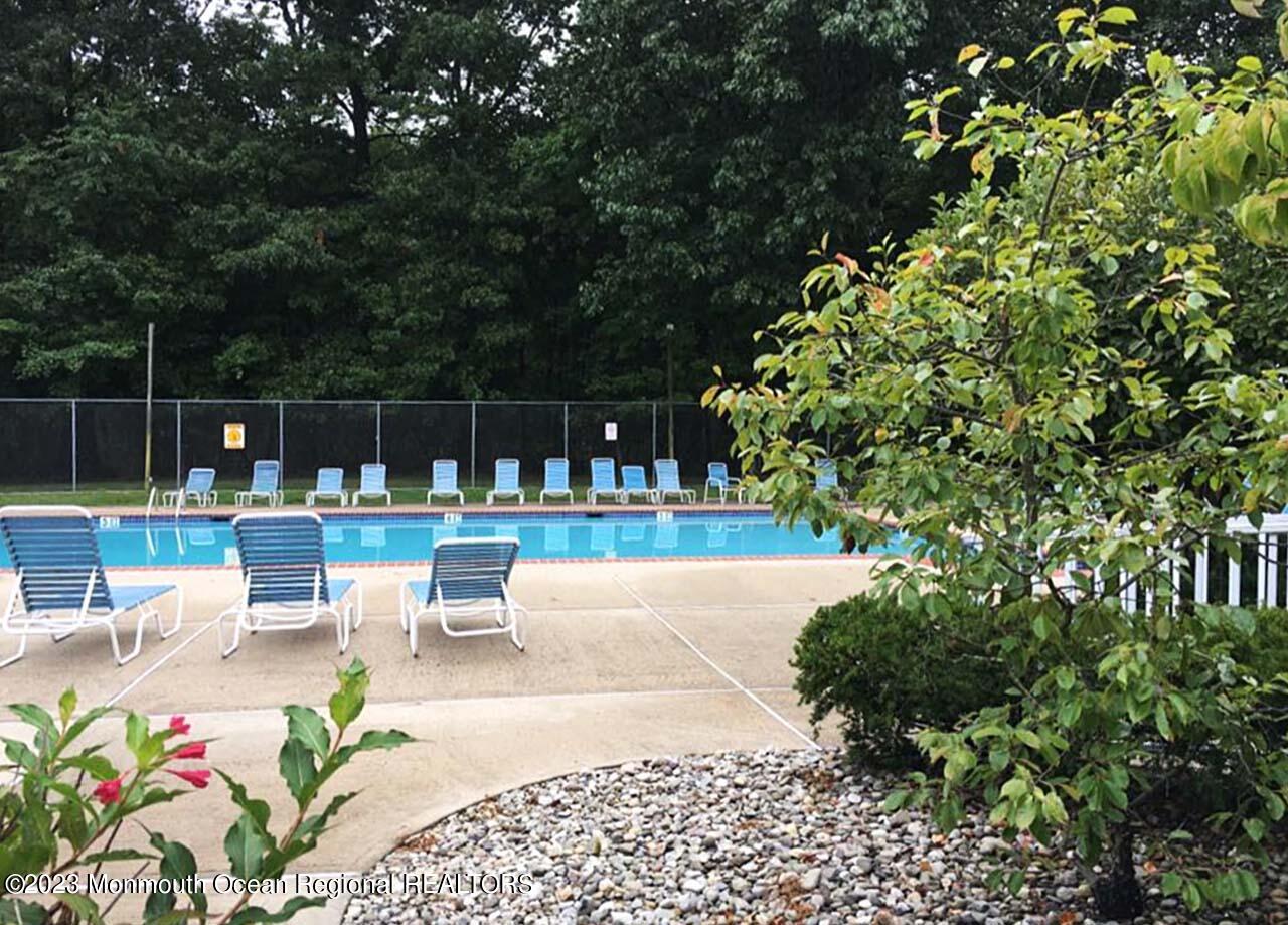 977 Lily Court